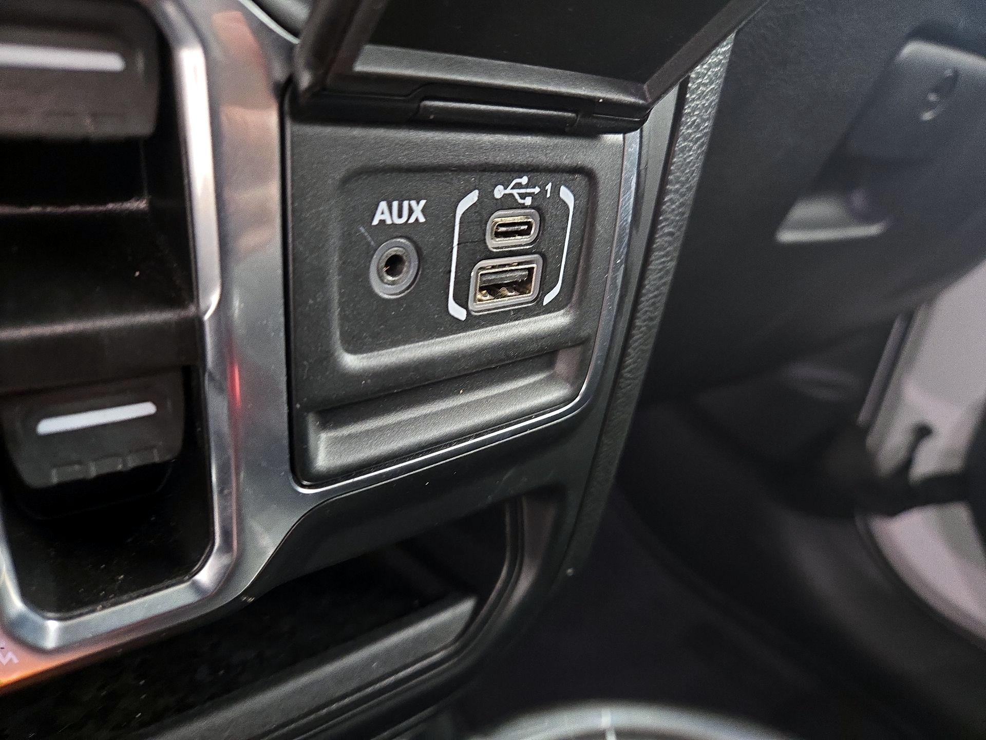 Thumbnail: 2023 Jeep Wrangler - 19
