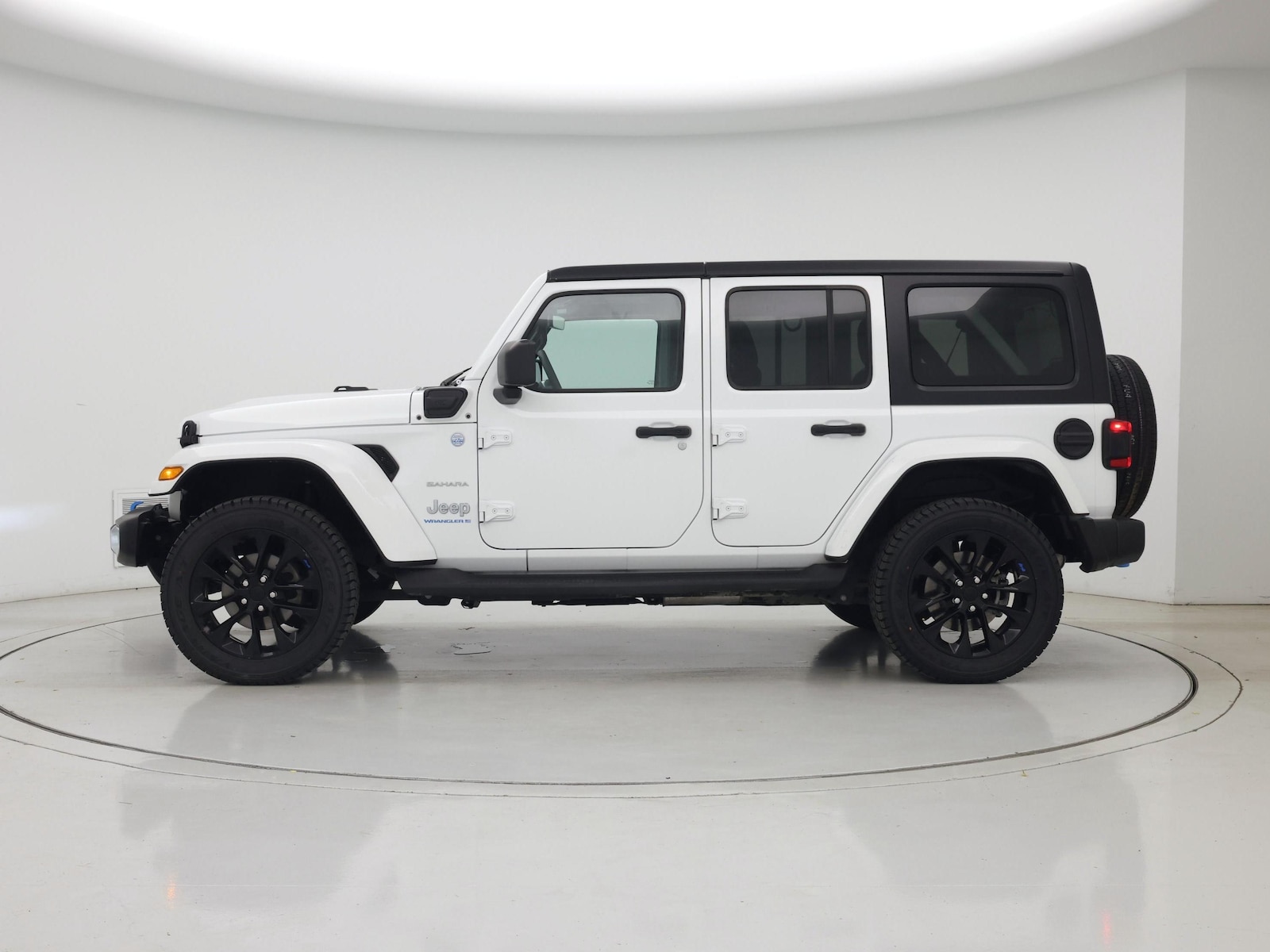 2023 Jeep Wrangler 4xe Sahara 4XE - Photo 4