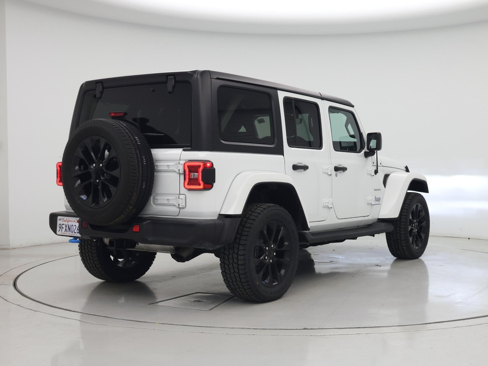 2023 Jeep Wrangler 4xe Sahara 4XE - Photo 9