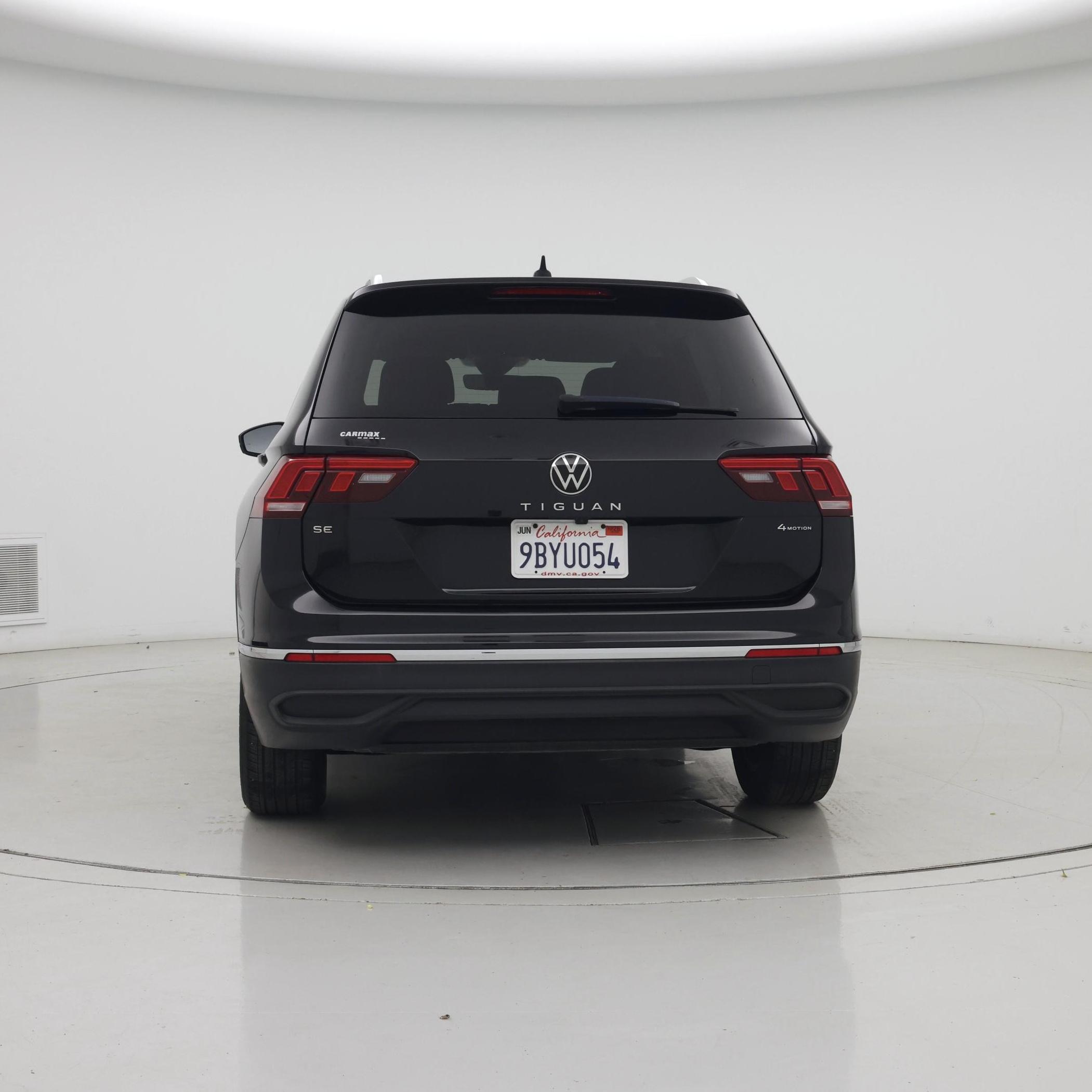 Thumbnail: 2022 Volkswagen Tiguan - 6