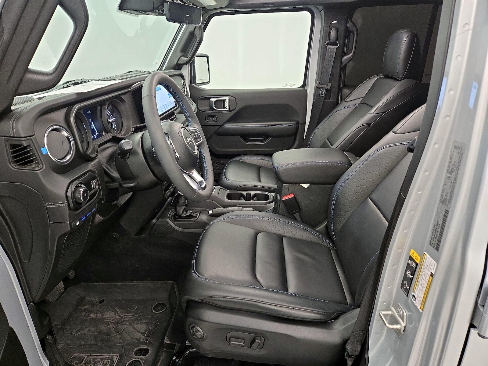 2024 Jeep Wrangler 4xe High Altitude 4XE - Photo 12