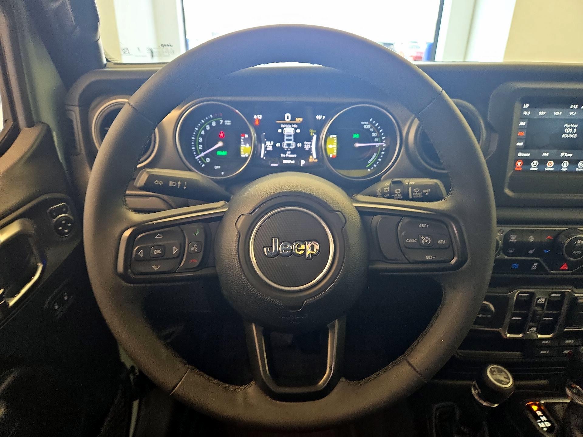 Thumbnail: 2023 Jeep Wrangler - 10