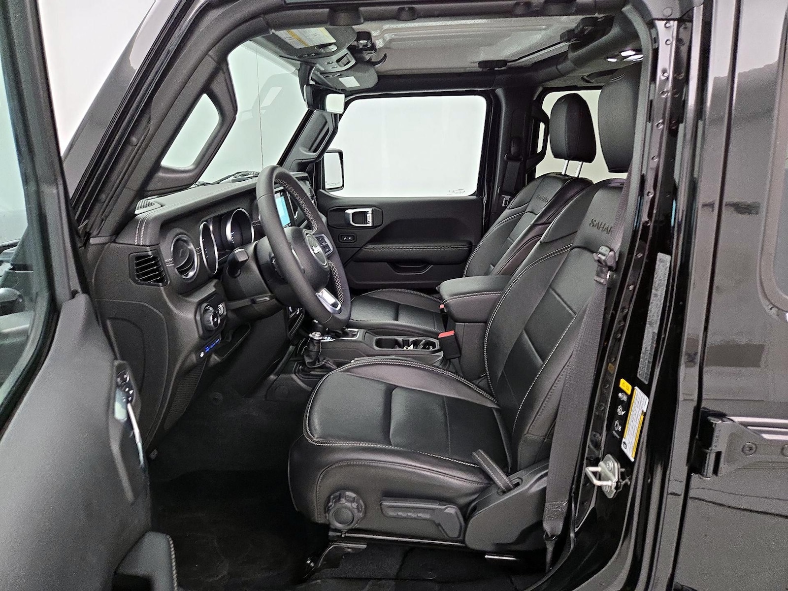 2023 Jeep Wrangler 4xe Sahara 4XE - Photo 12