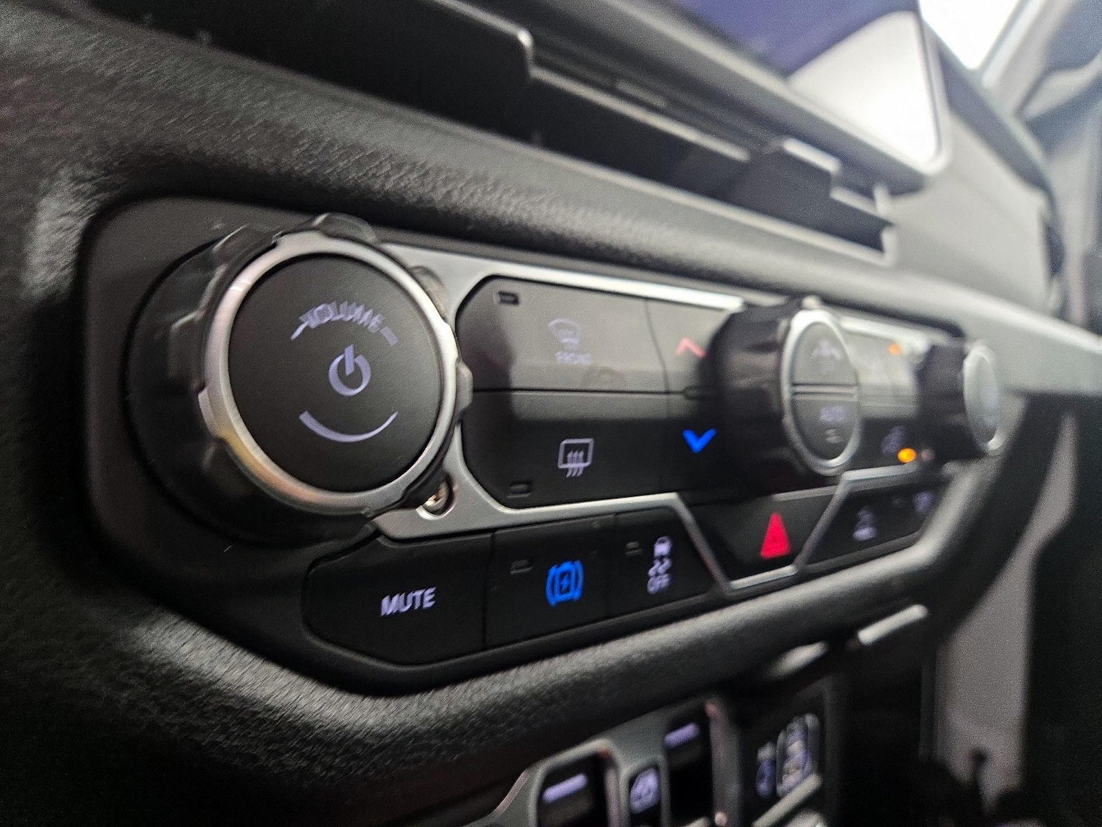 2024 Jeep Wrangler 4xe Sports S 4XE - Photo 17