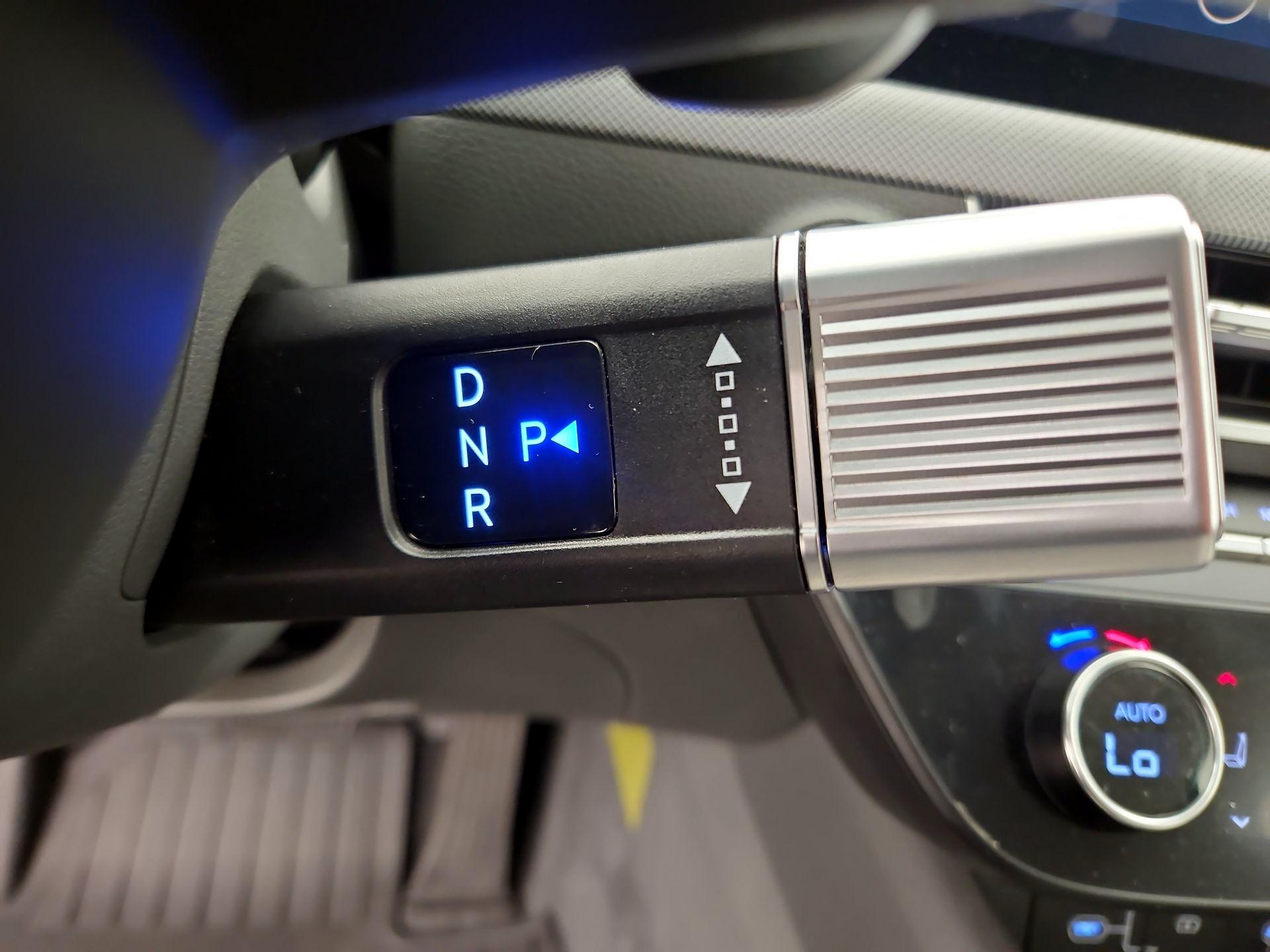 Thumbnail: 2024 Hyundai Sonata - 17