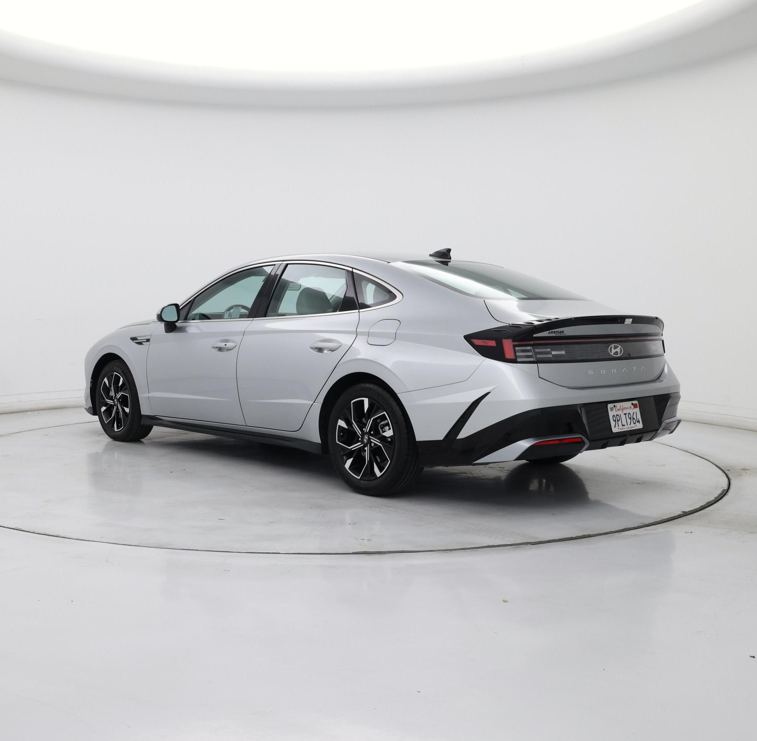 Thumbnail: 2024 Hyundai Sonata - 2