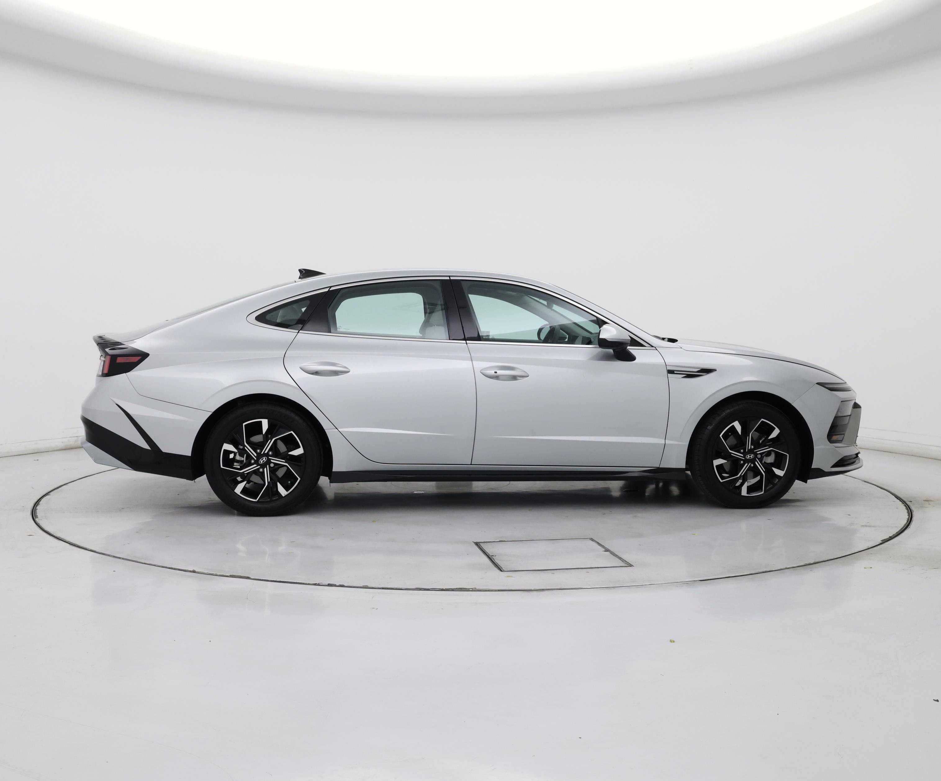 Thumbnail: 2024 Hyundai Sonata - 7