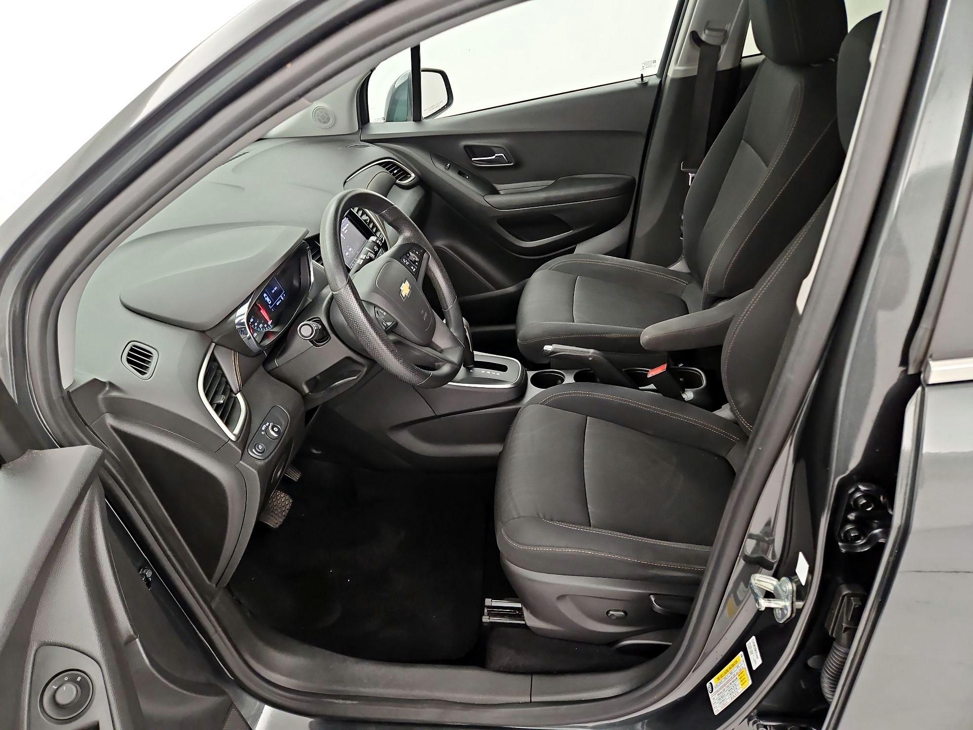 Thumbnail: 2020 Chevrolet Trax - 11