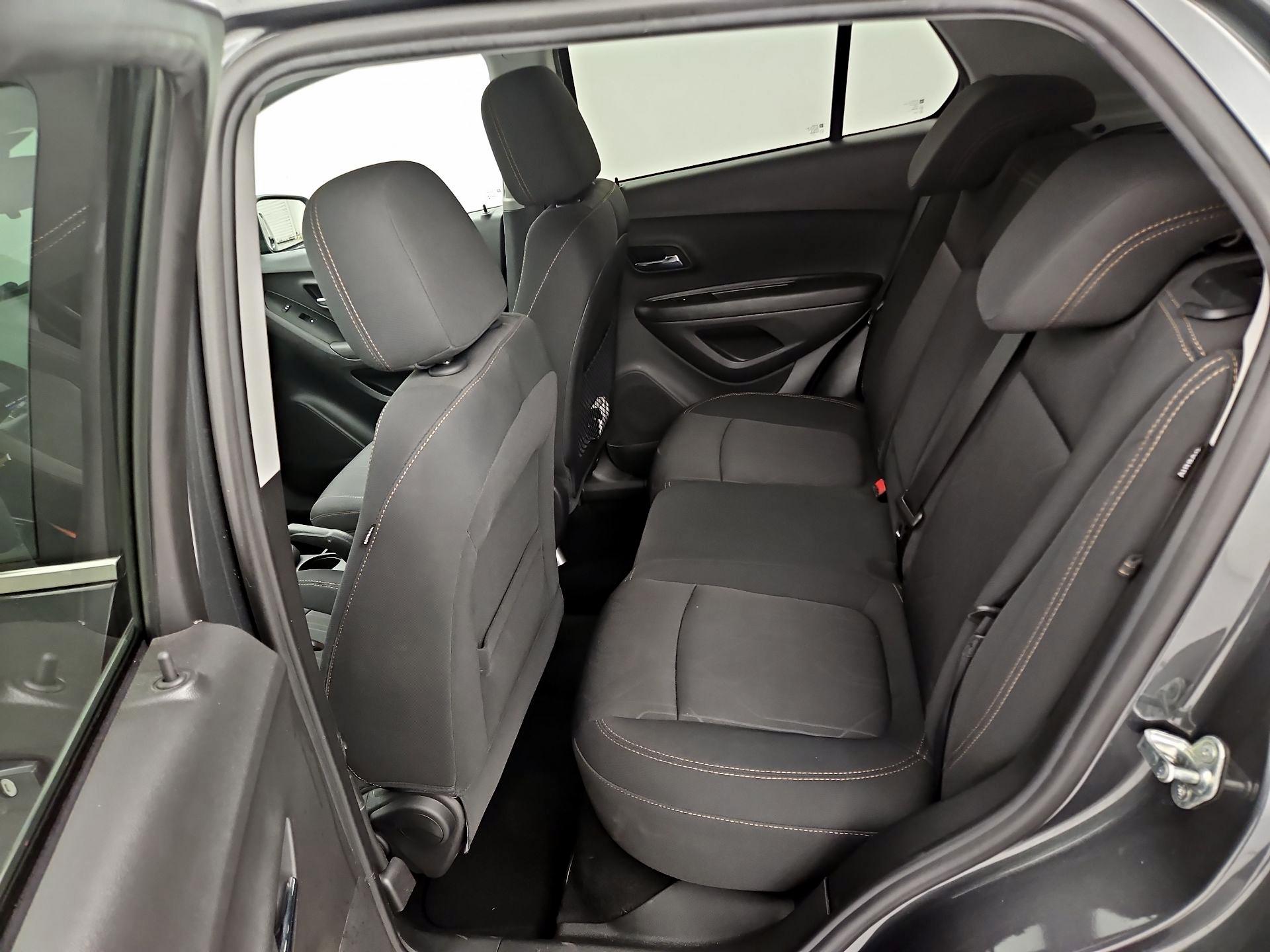 Thumbnail: 2020 Chevrolet Trax - 19
