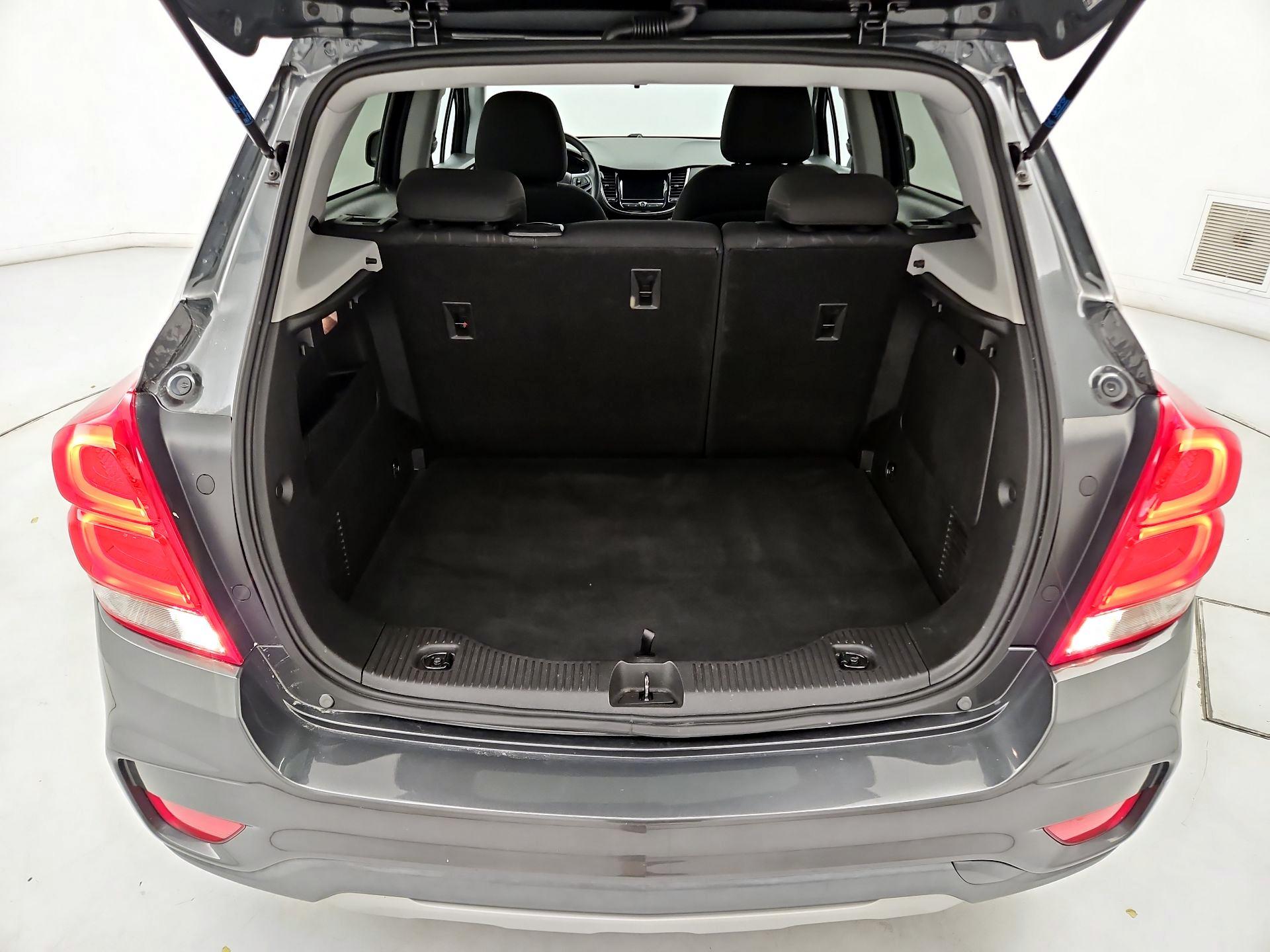 Thumbnail: 2020 Chevrolet Trax - 20