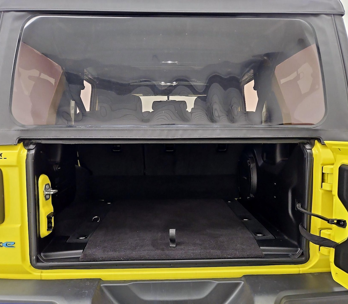 Trunk/Cargo (Seats Up)