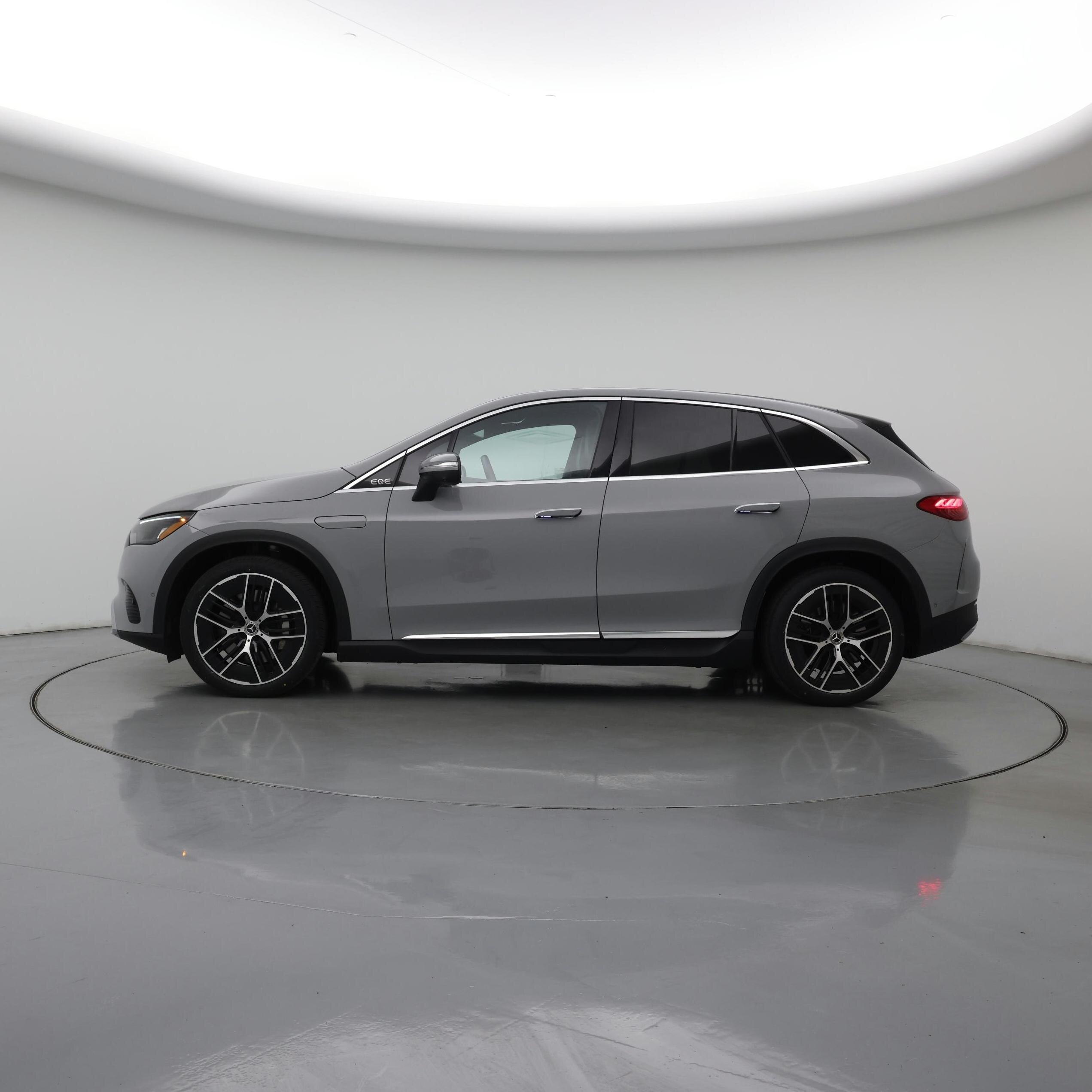 Thumbnail: 2023 Mercedes-Benz EQE - 3