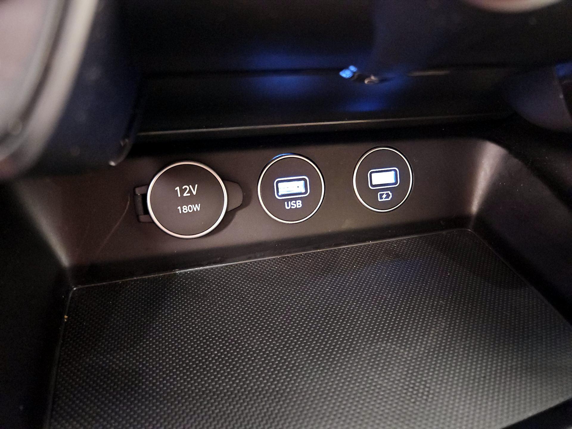 Thumbnail: 2023 Genesis G70 - 19