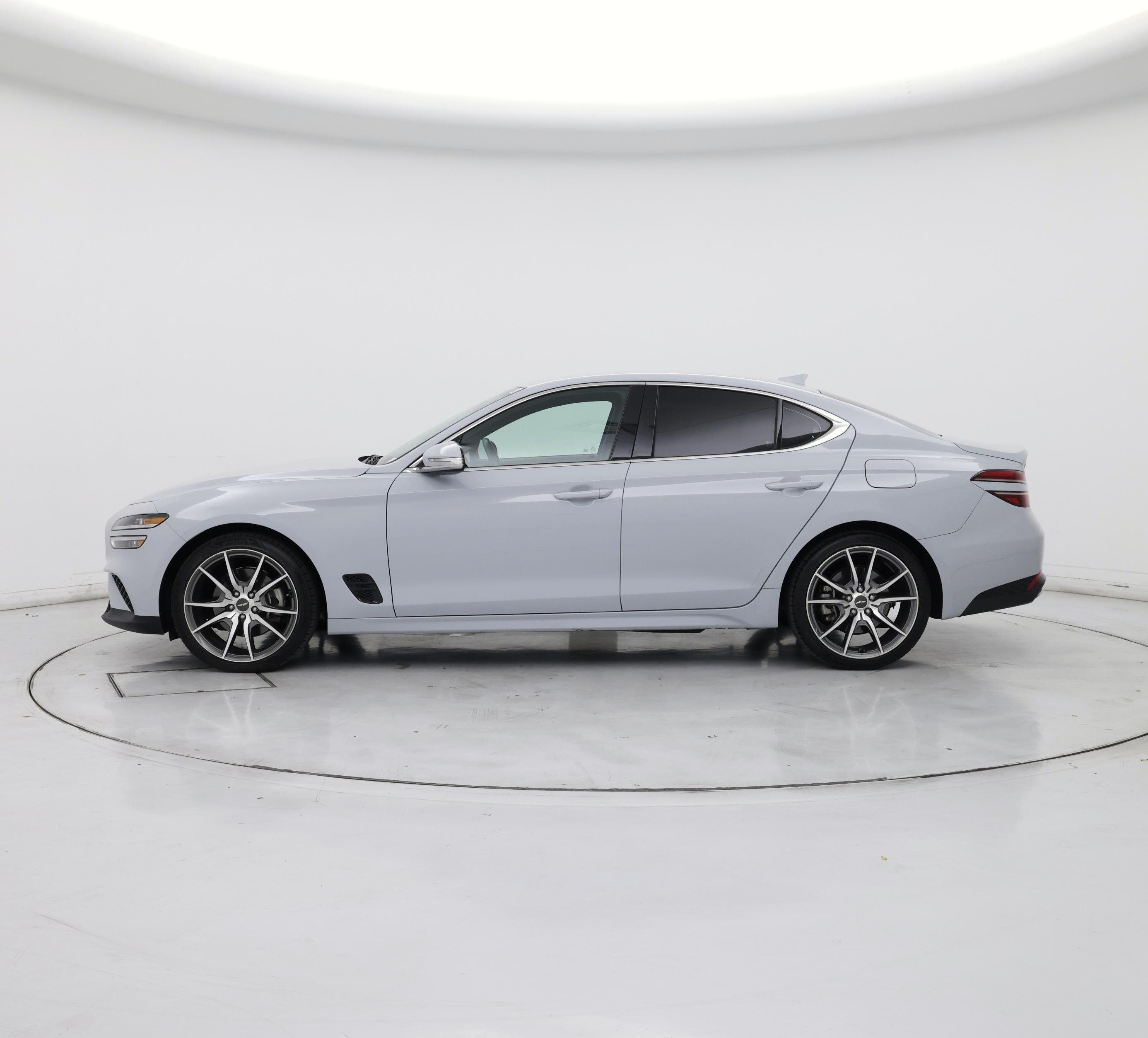 Thumbnail: 2023 Genesis G70 - 3