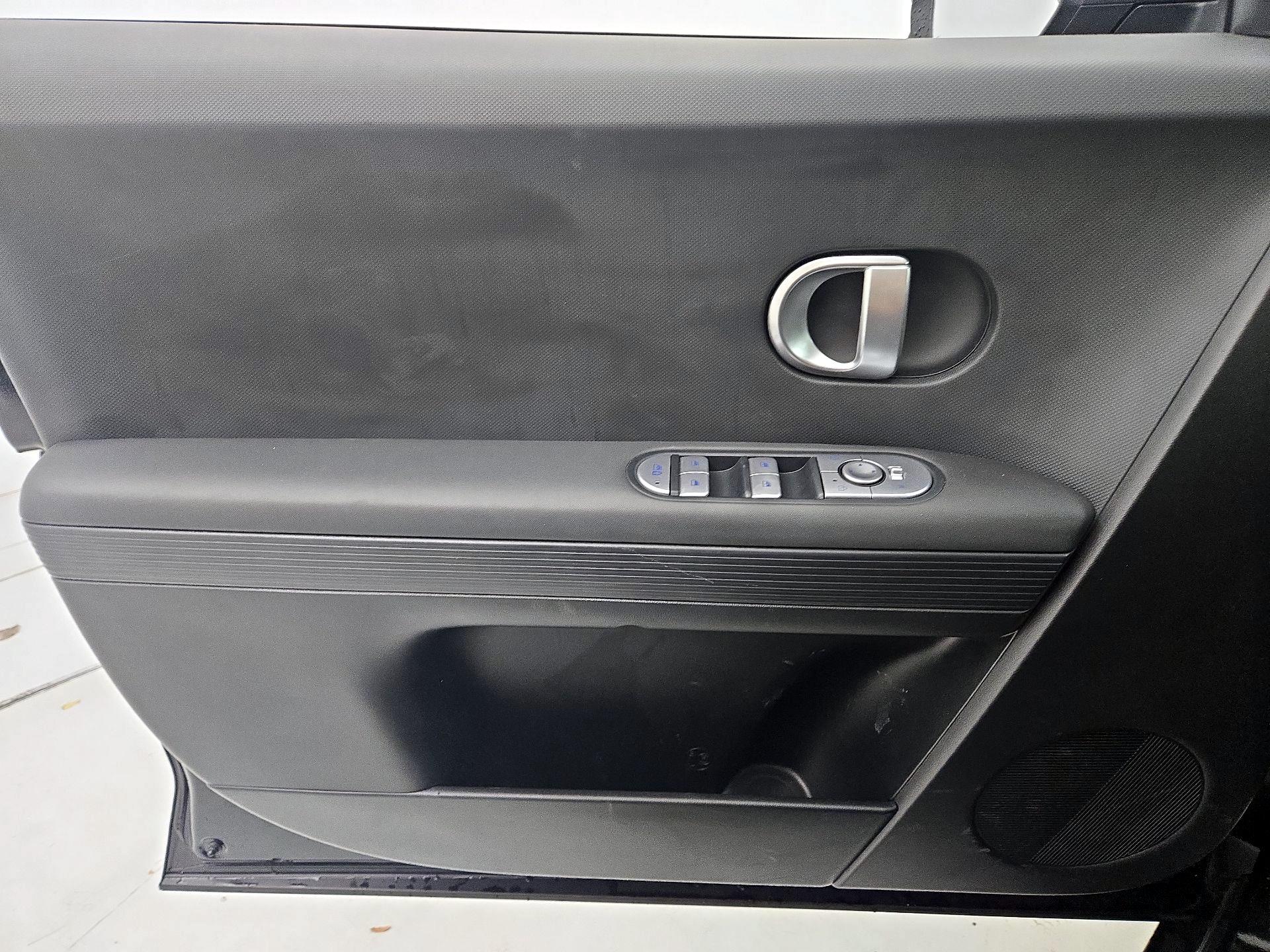 Thumbnail: 2024 Hyundai Ioniq 5 - 12