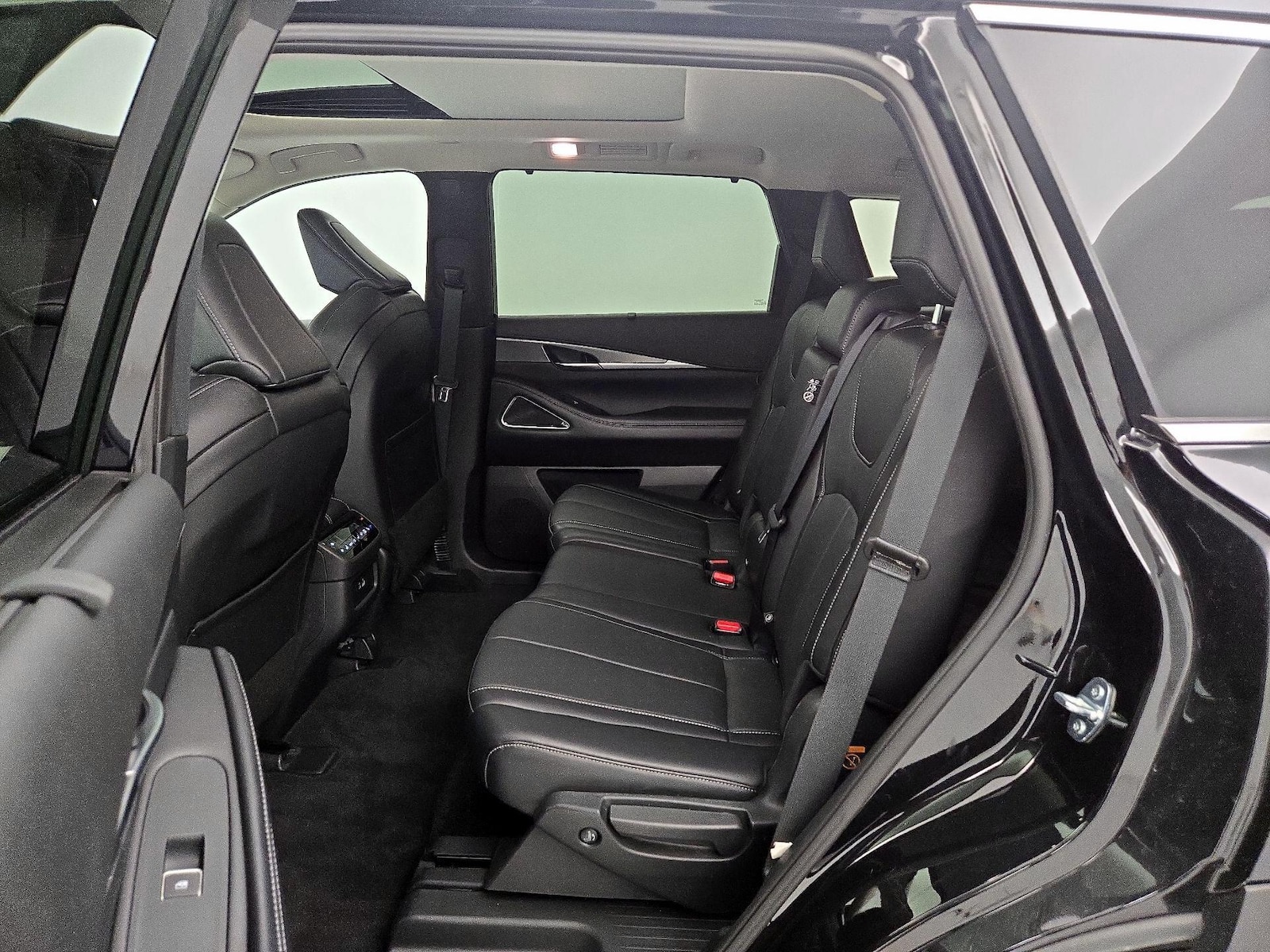 Rear Air Conditioning