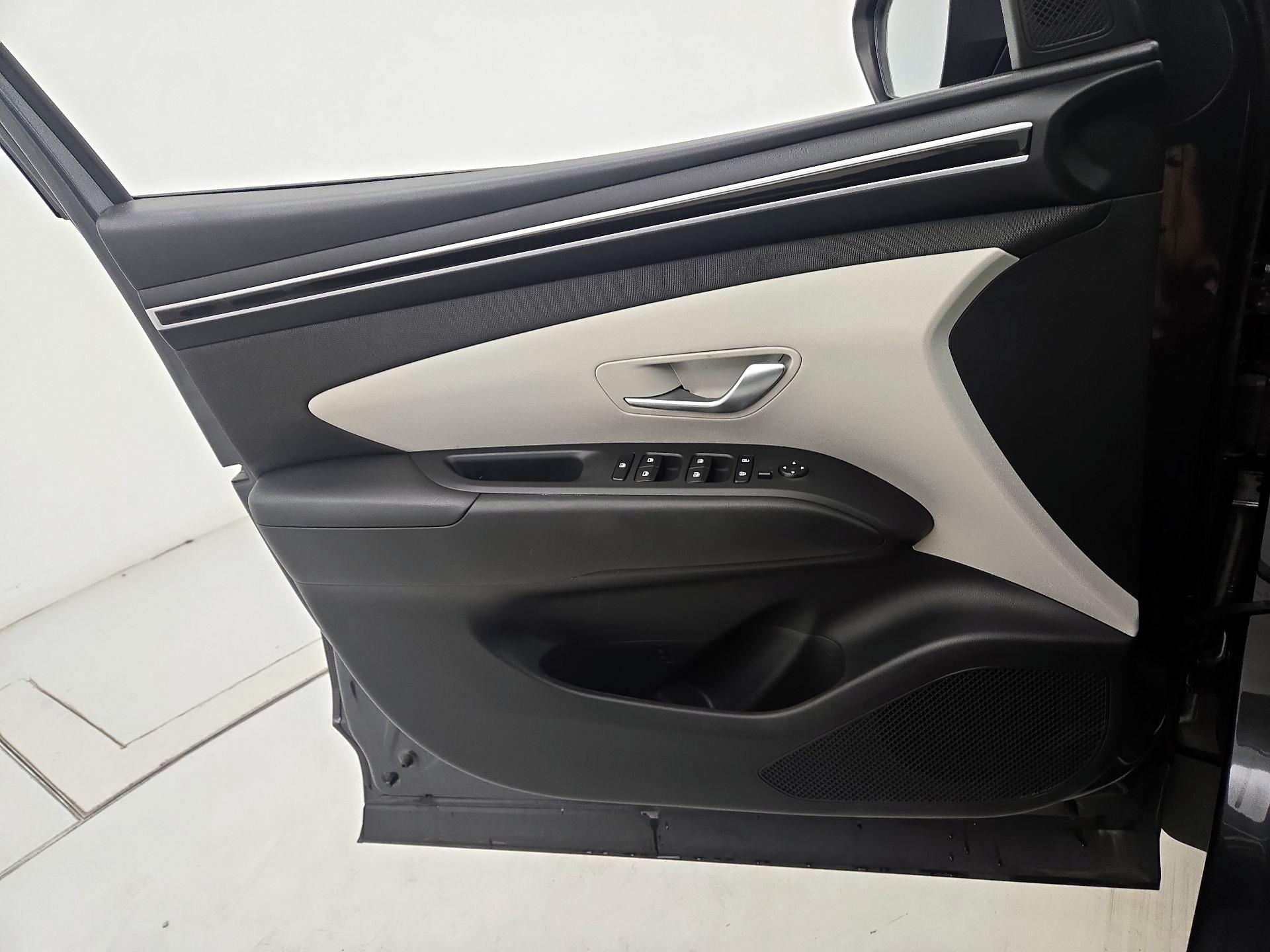 Thumbnail: 2024 Hyundai Tucson - 12
