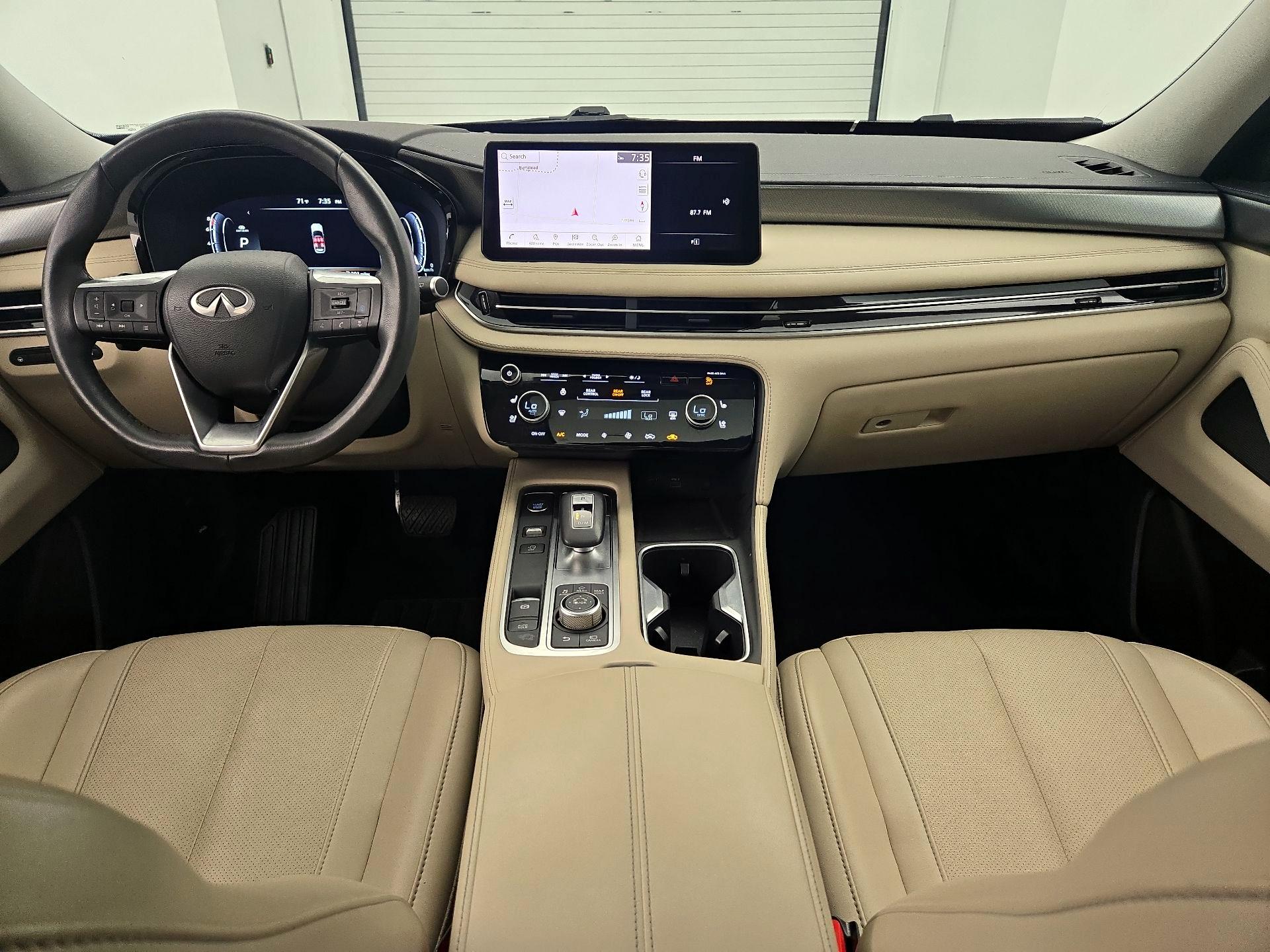 Thumbnail: 2023 INFINITI QX60 - 9