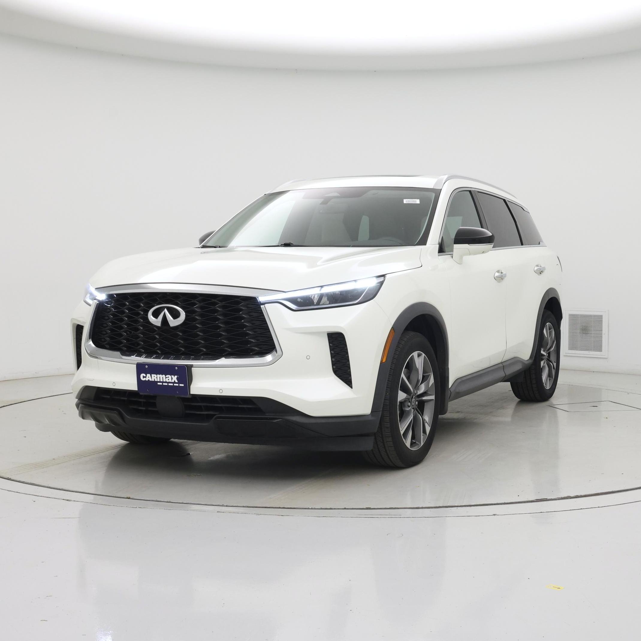 Thumbnail: 2023 INFINITI QX60 - 4