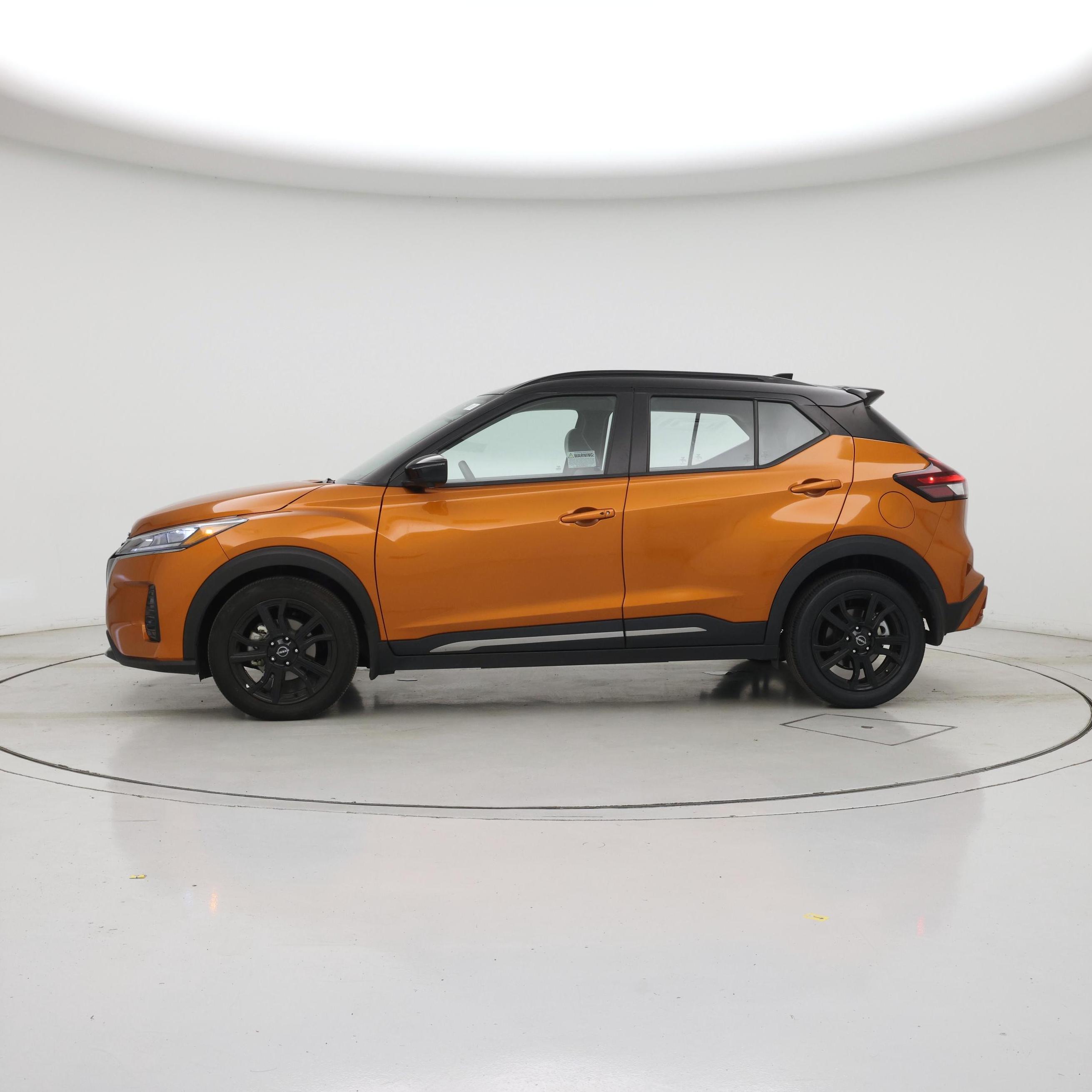 Thumbnail: 2024 Nissan Kicks - 3