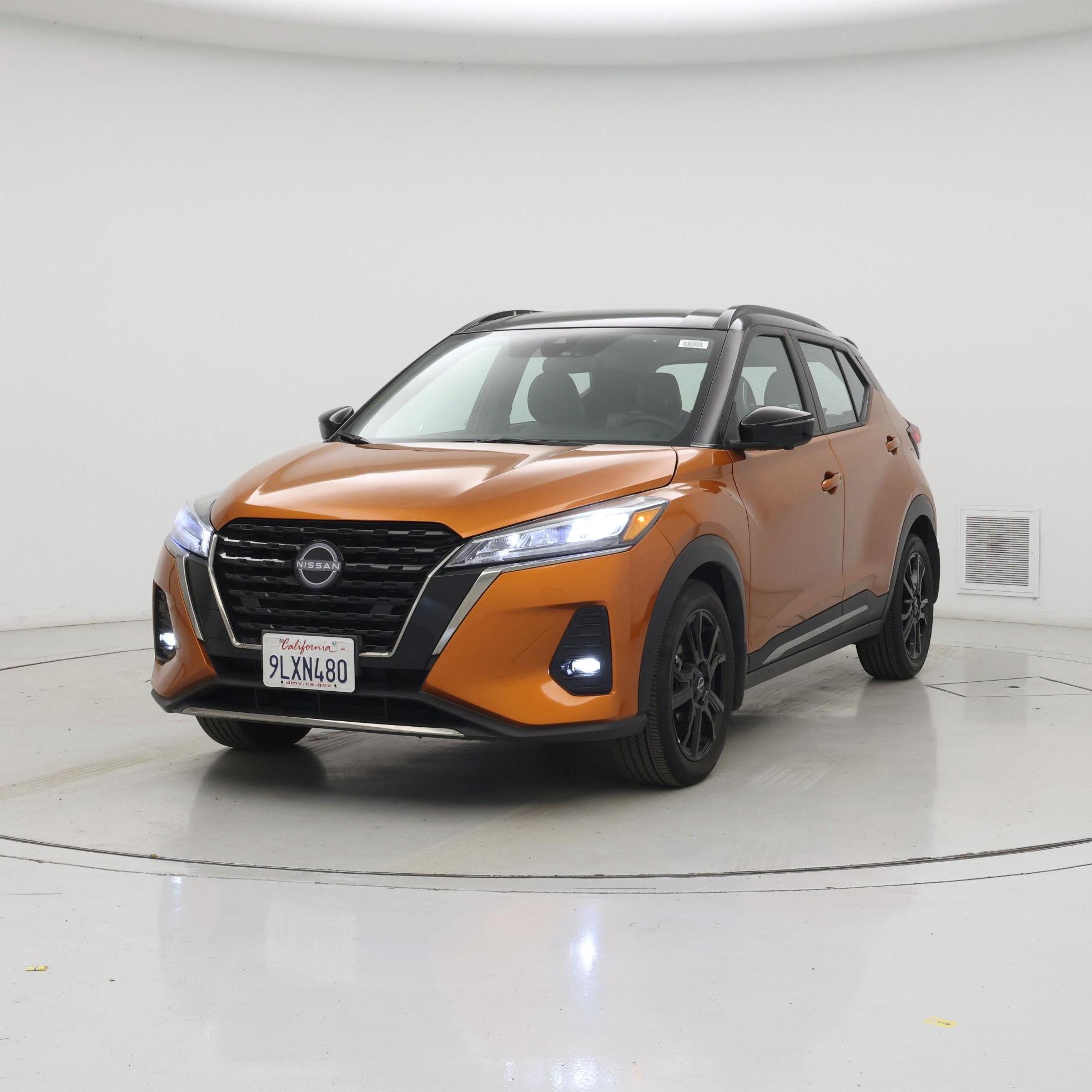 Thumbnail: 2024 Nissan Kicks - 4