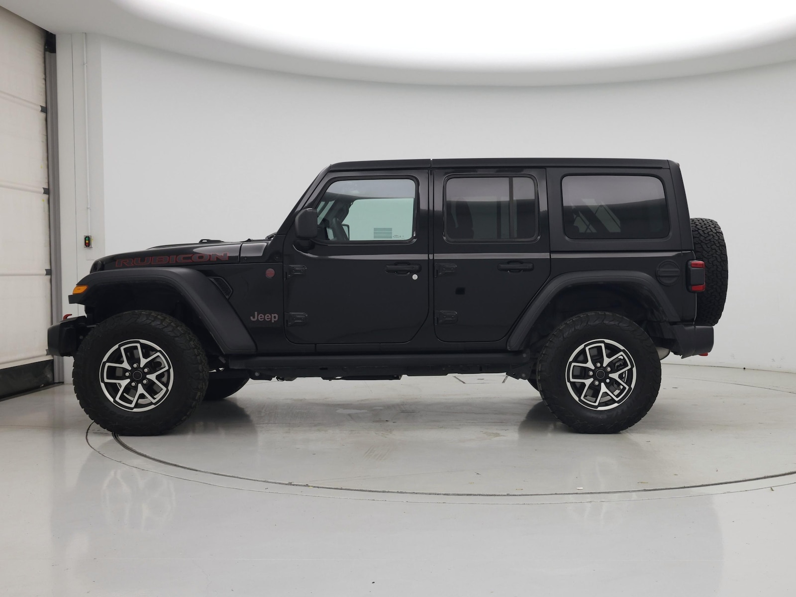 2025 Jeep Wrangler 4-Door Rubicon - Photo 4