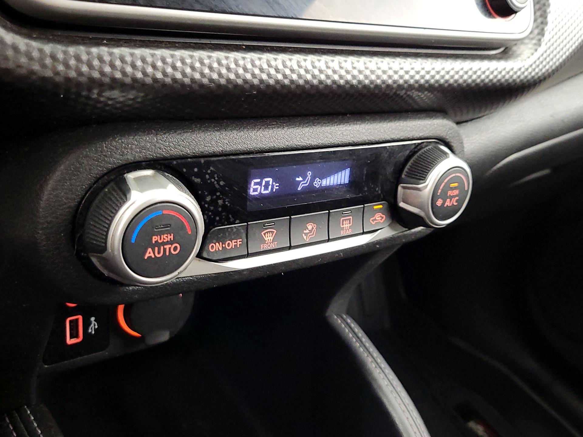 Thumbnail: 2020 Nissan Kicks - 15
