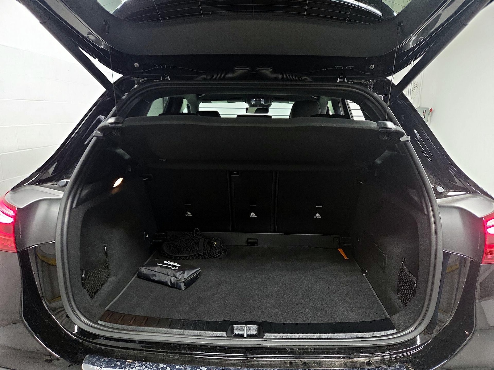 2025 Mercedes-Benz GLA GLA250 - Photo 15