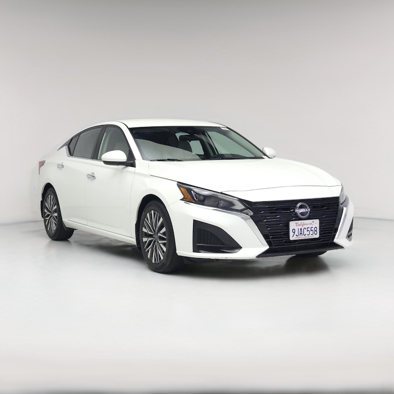 2023 Nissan Altima SV
