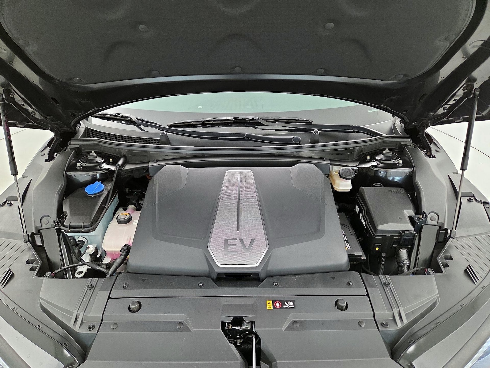 2024 Kia EV6 Light L/R - Photo 23