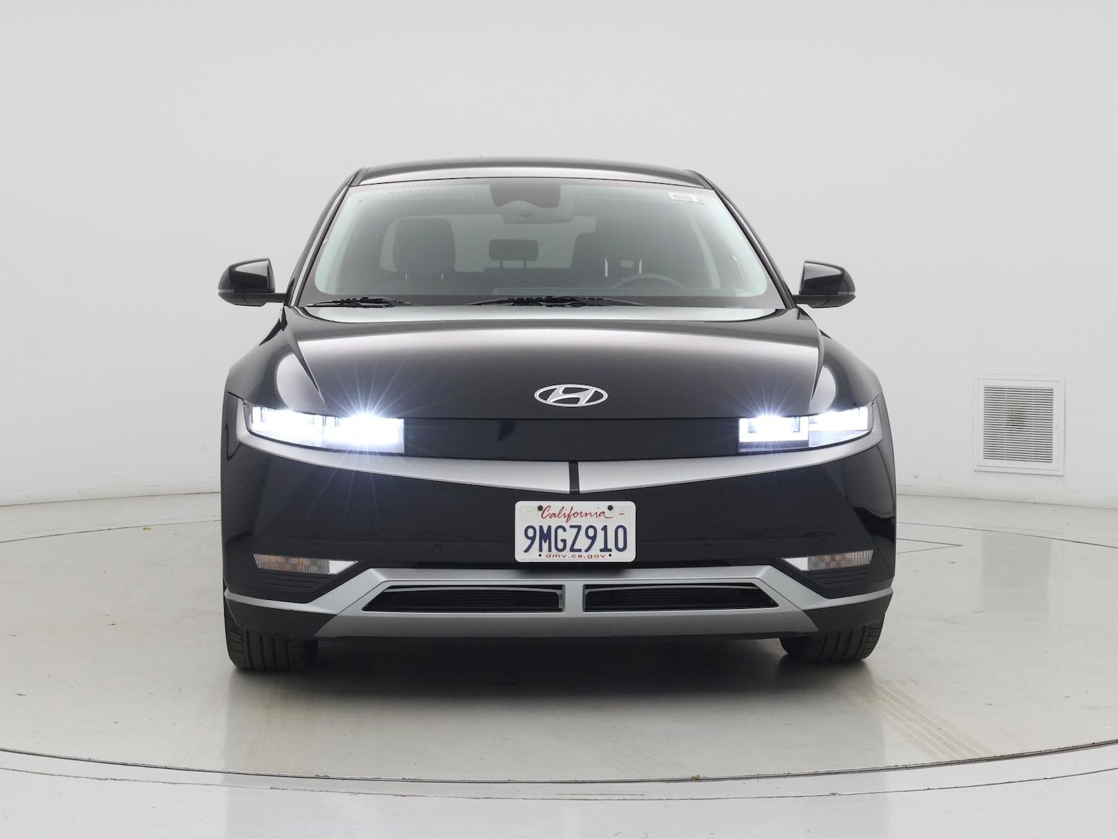 2024 Hyundai IONIQ 5 SEL - Photo 6