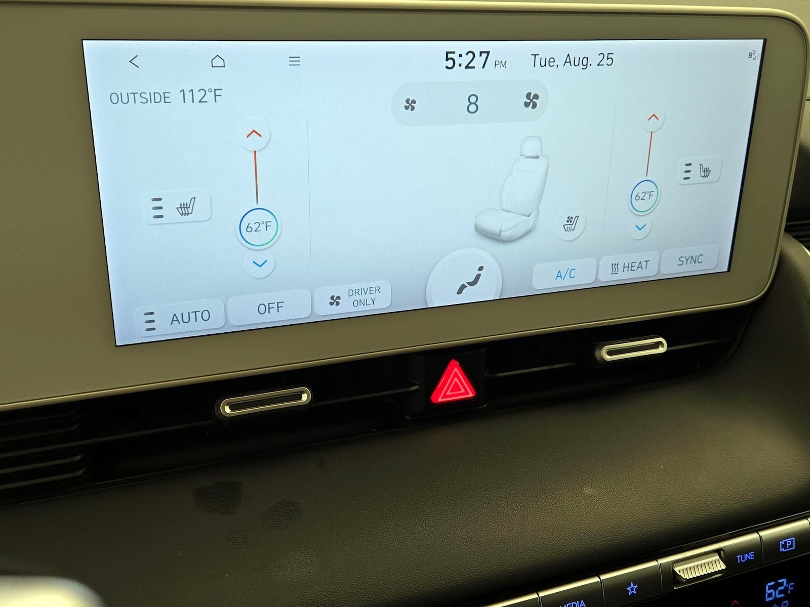 2024 Hyundai IONIQ 5 SE - Photo 18