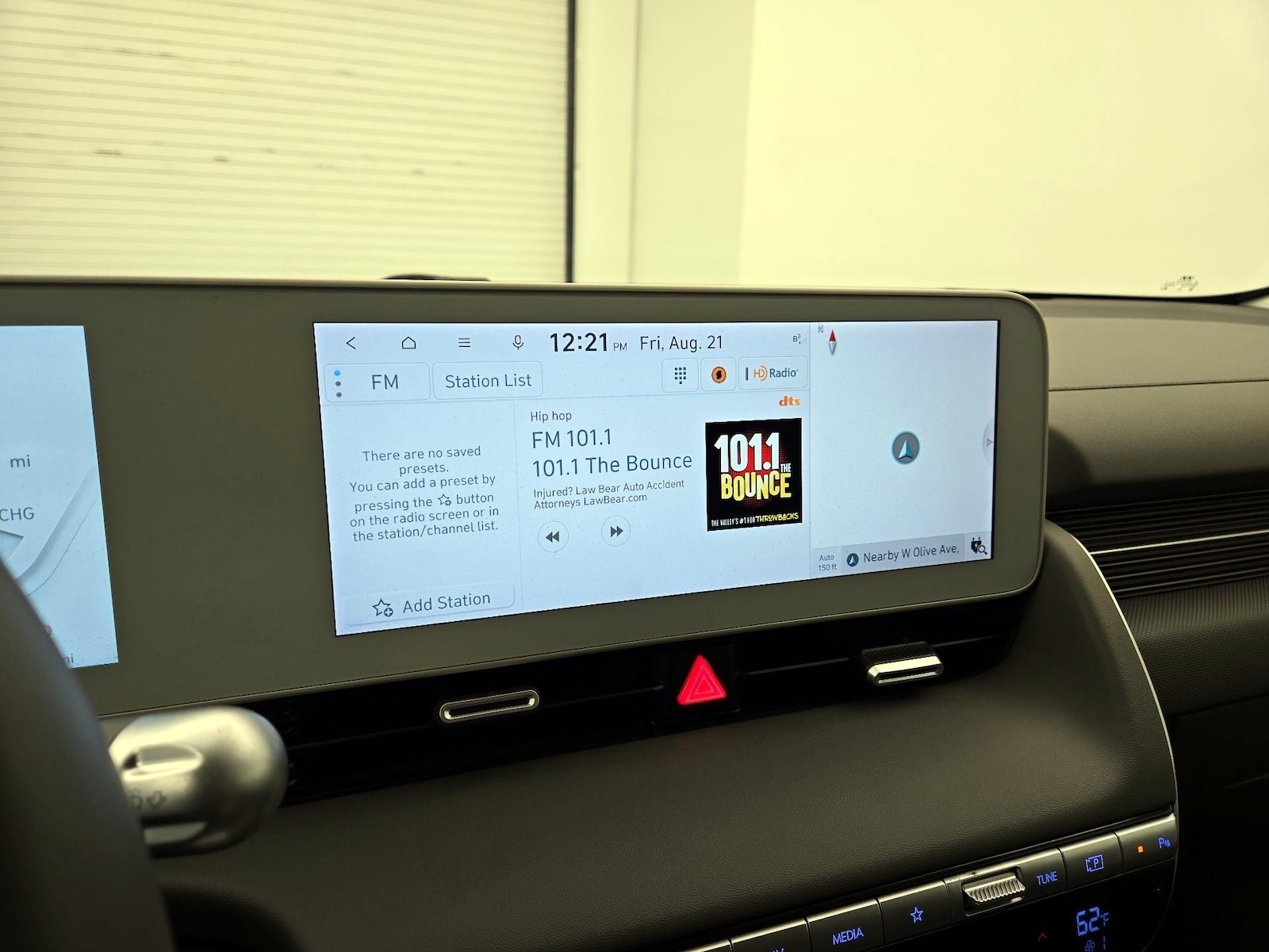 2024 Hyundai IONIQ 5 SE - Photo 17