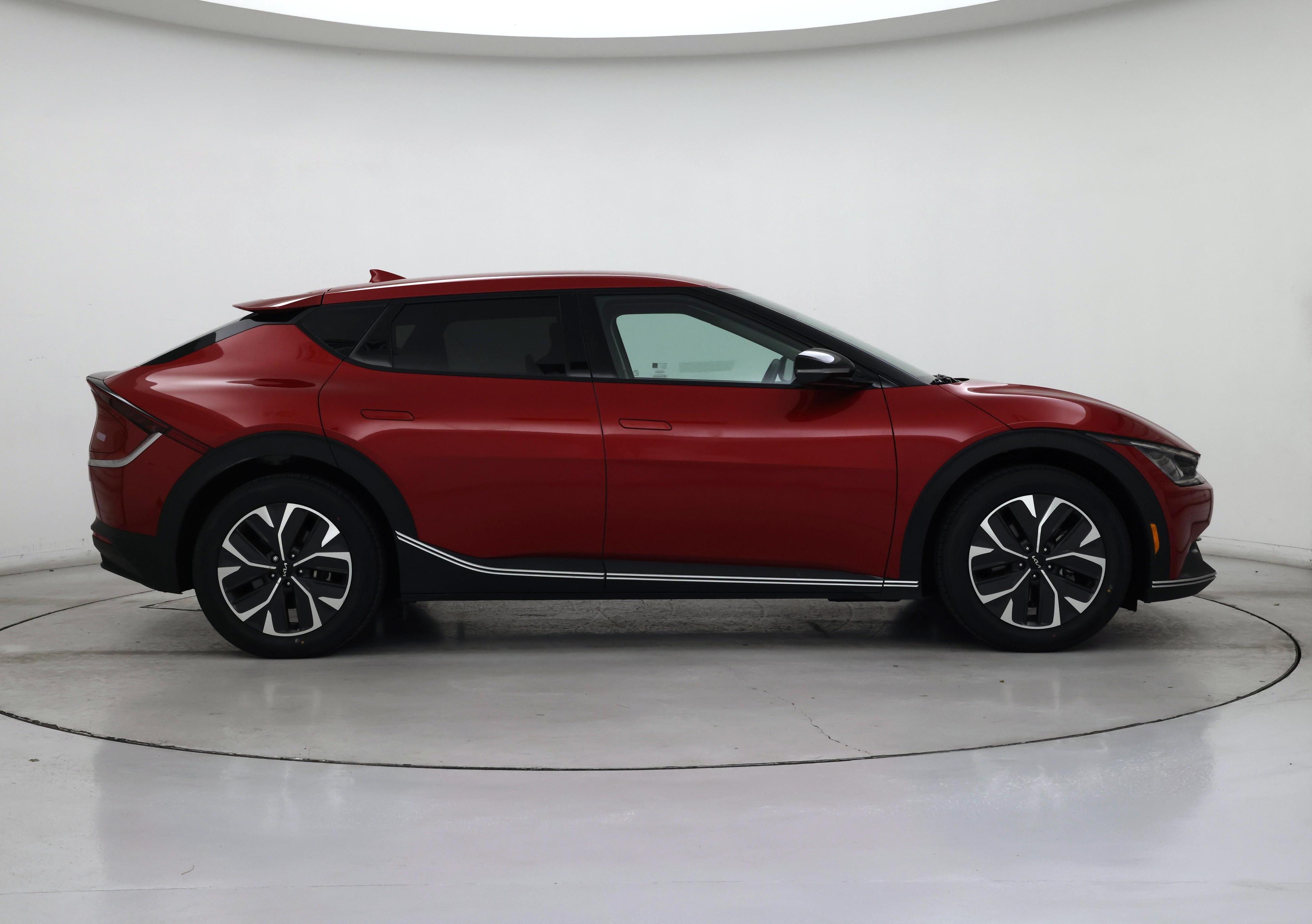 Thumbnail: 2024 Kia EV6 - 7