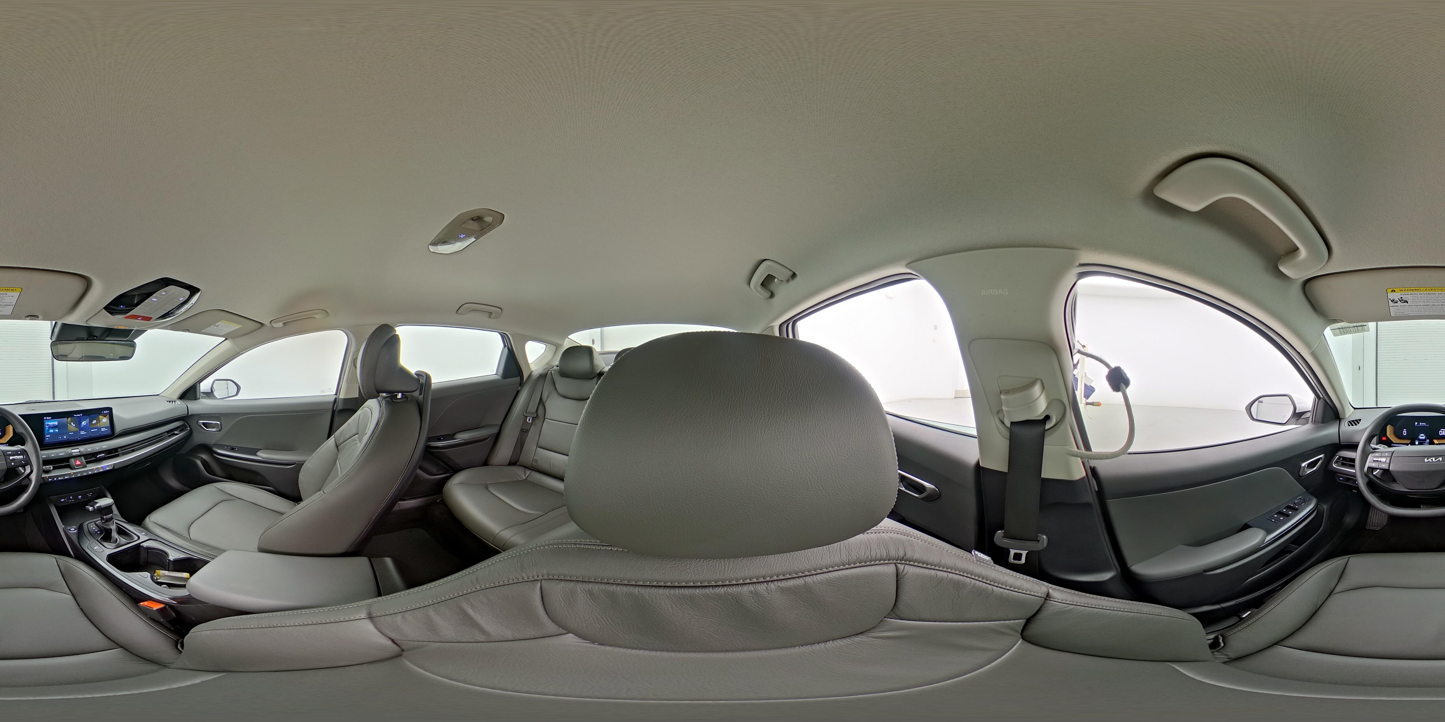 2025 Kia K4 LX - Photo 26