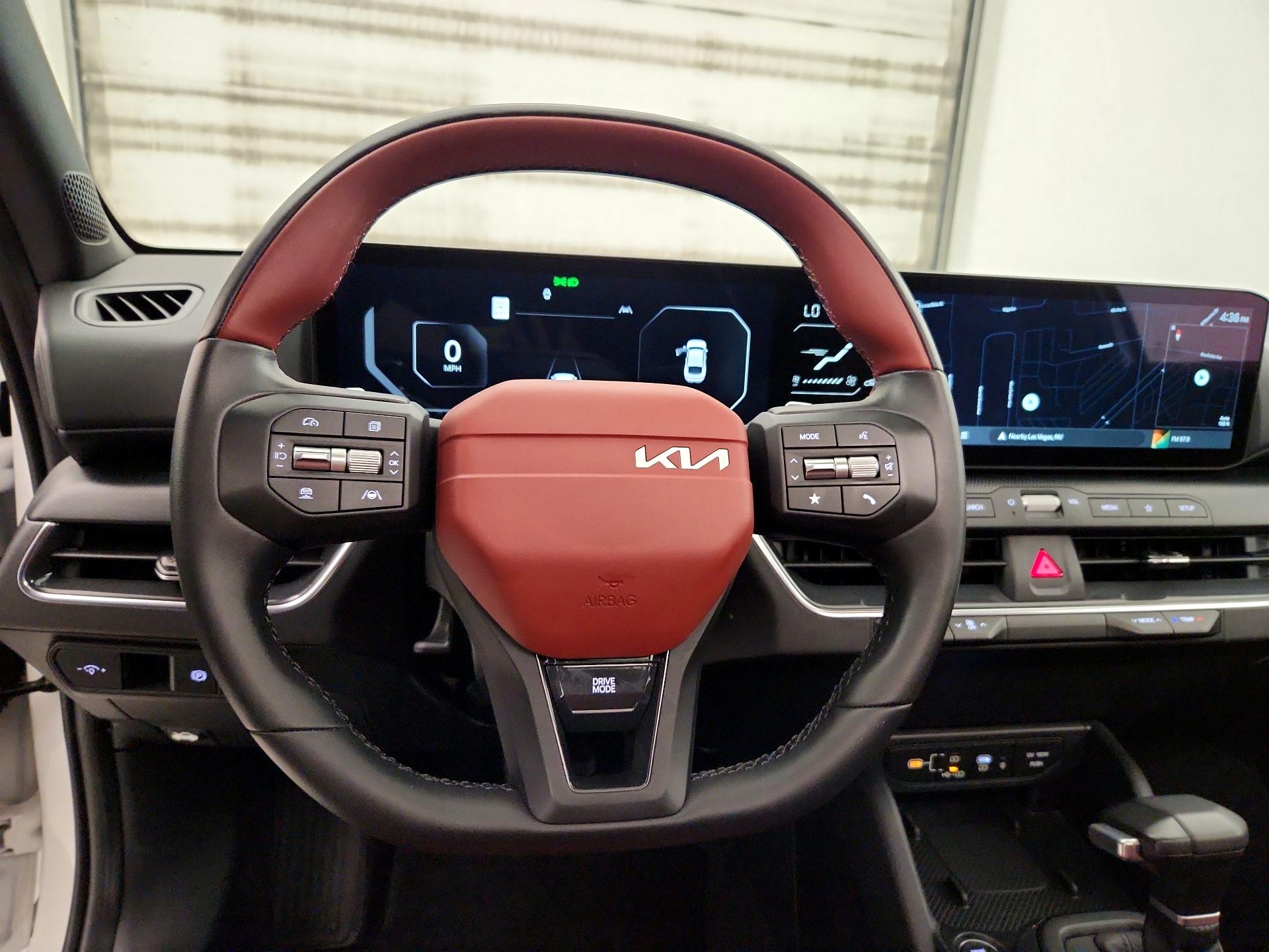 Thumbnail: 2025 Kia K4 - 10