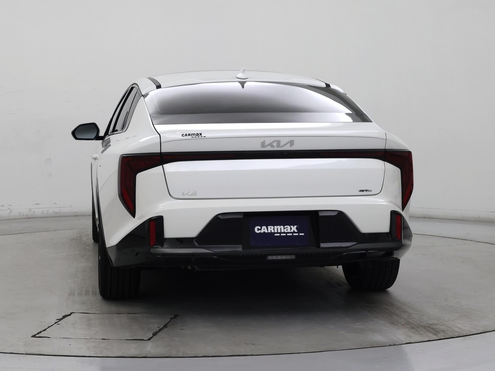 2025 Kia K4 GT-Line - Photo 7