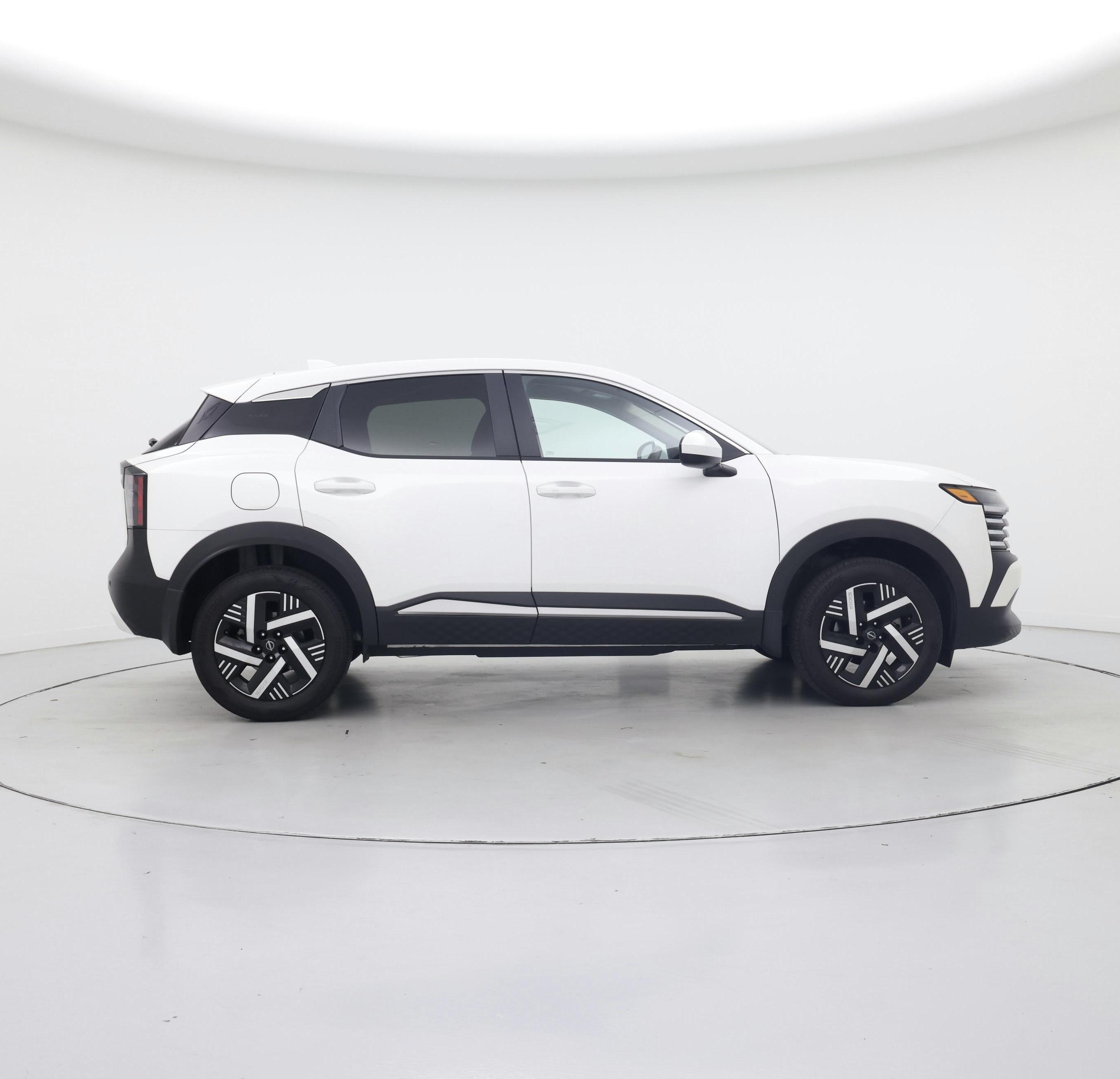 Thumbnail: 2025 Nissan Kicks - 7