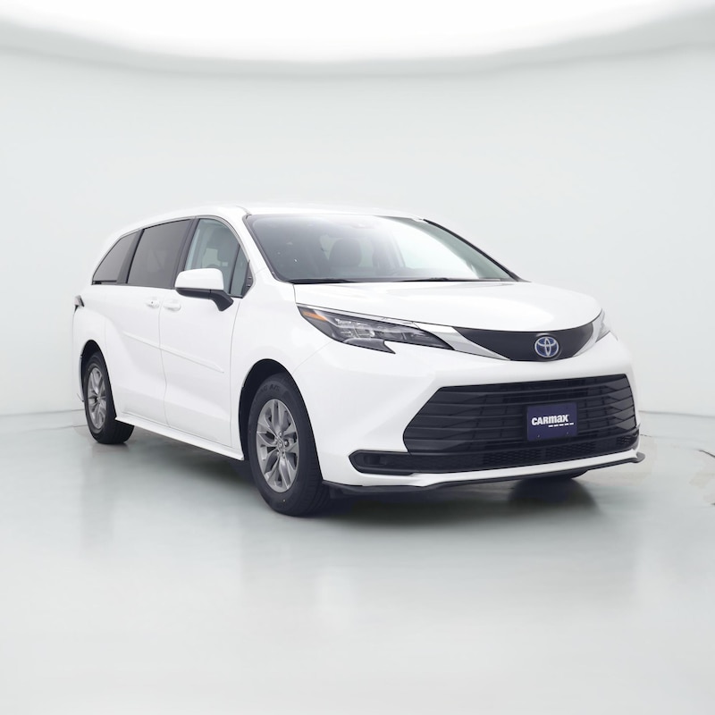 2024 Toyota Sienna Hybrid LE