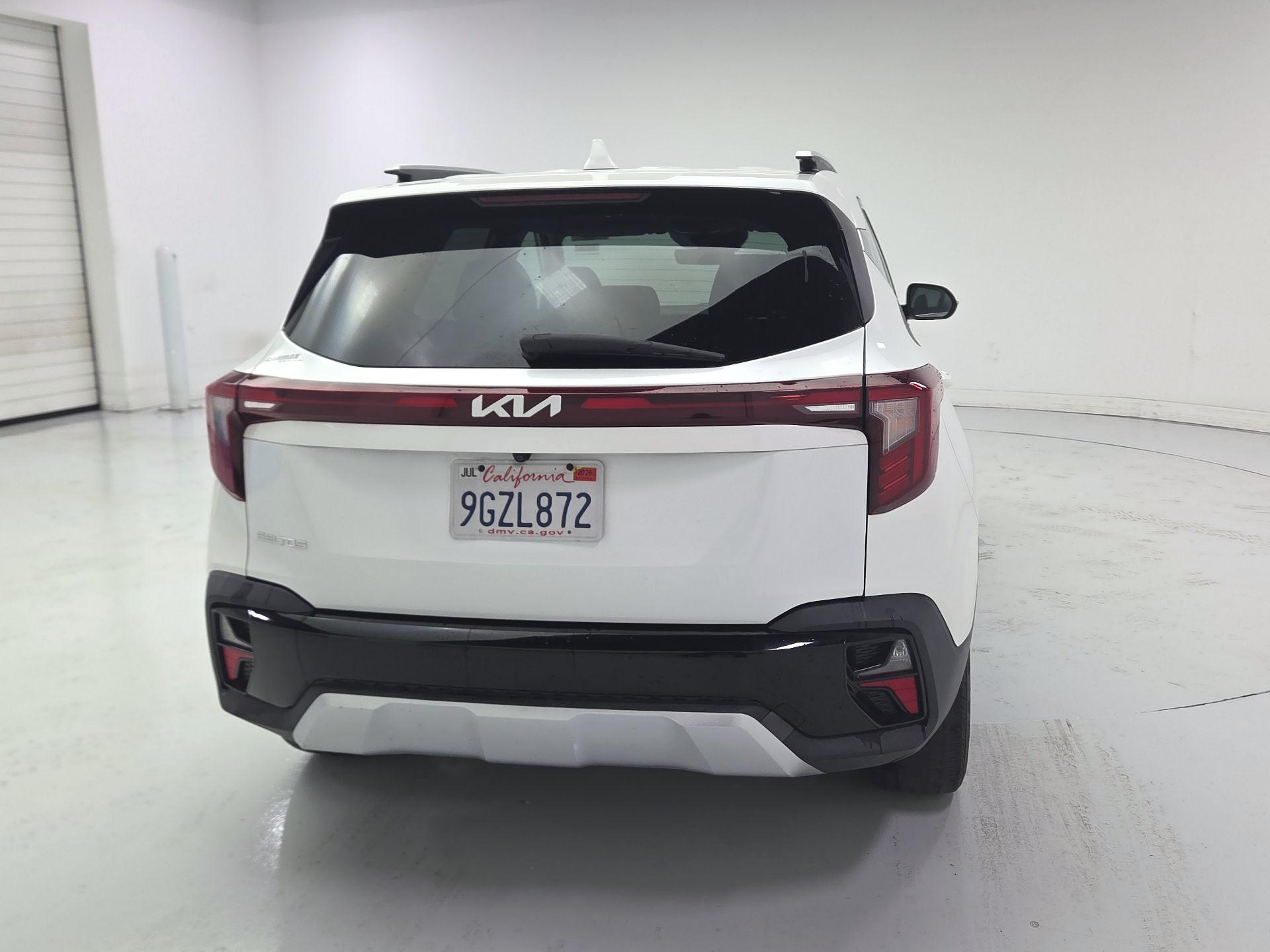 Thumbnail: 2024 Kia Seltos - 6