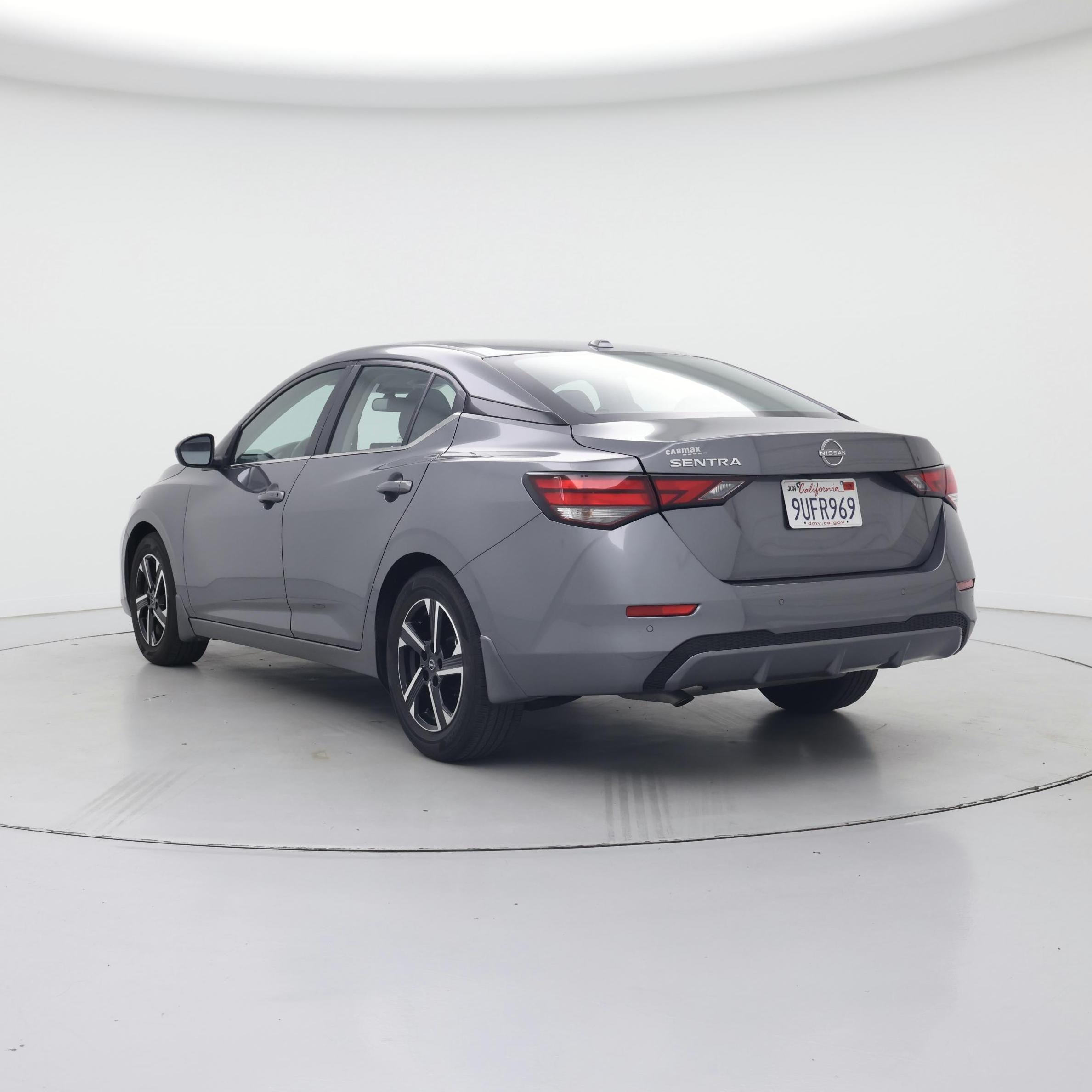 Thumbnail: 2025 Nissan Sentra - 2