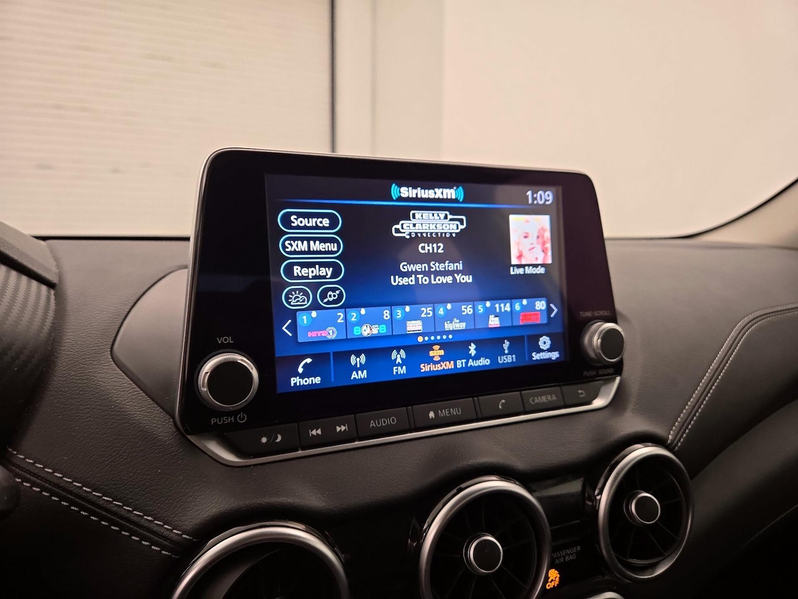 2023 Nissan Sentra SV - Photo 16