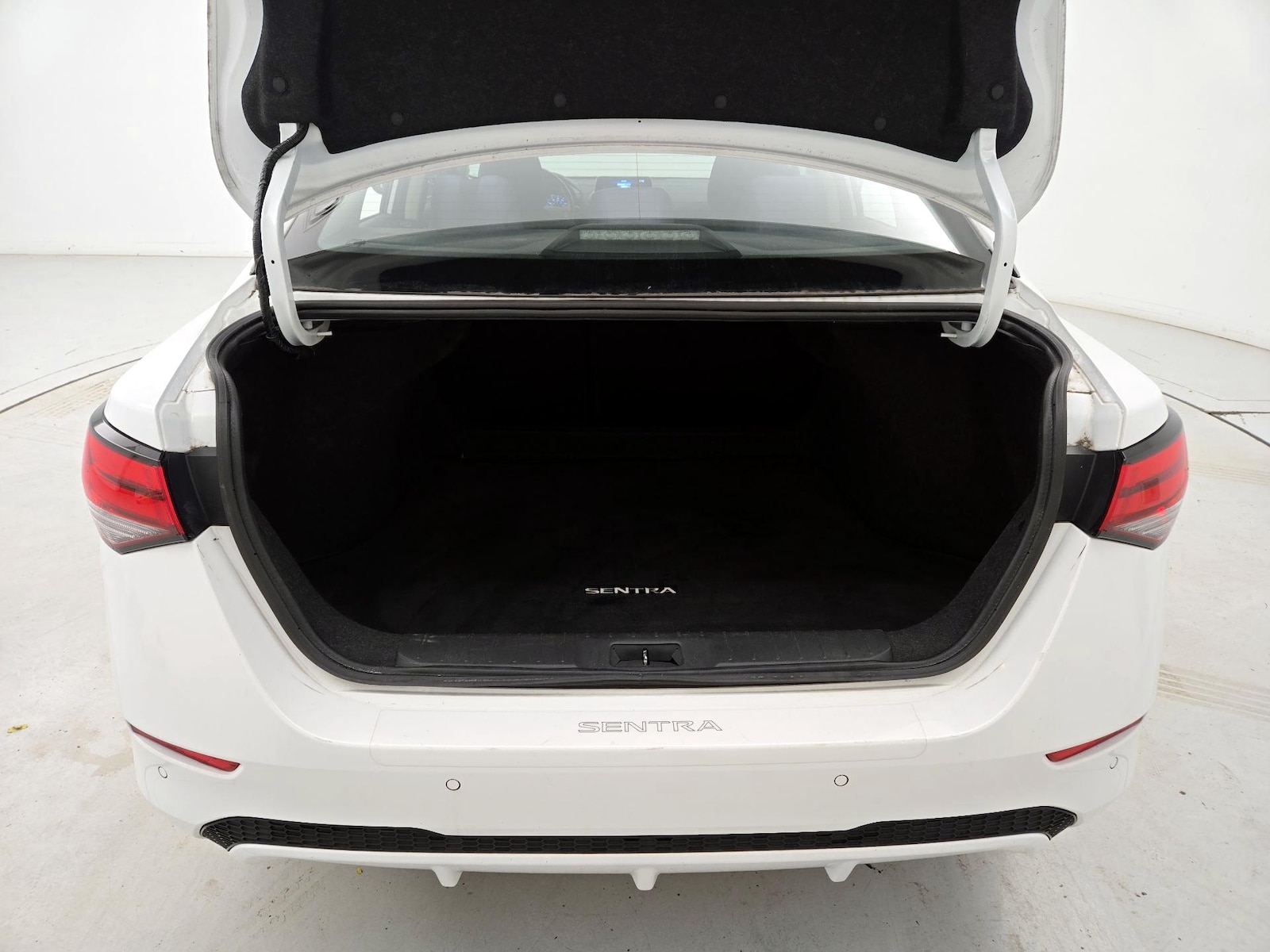 2023 Nissan Sentra SV - Photo 21