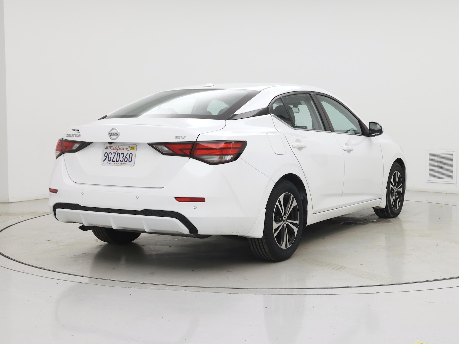 2023 Nissan Sentra SV - Photo 9