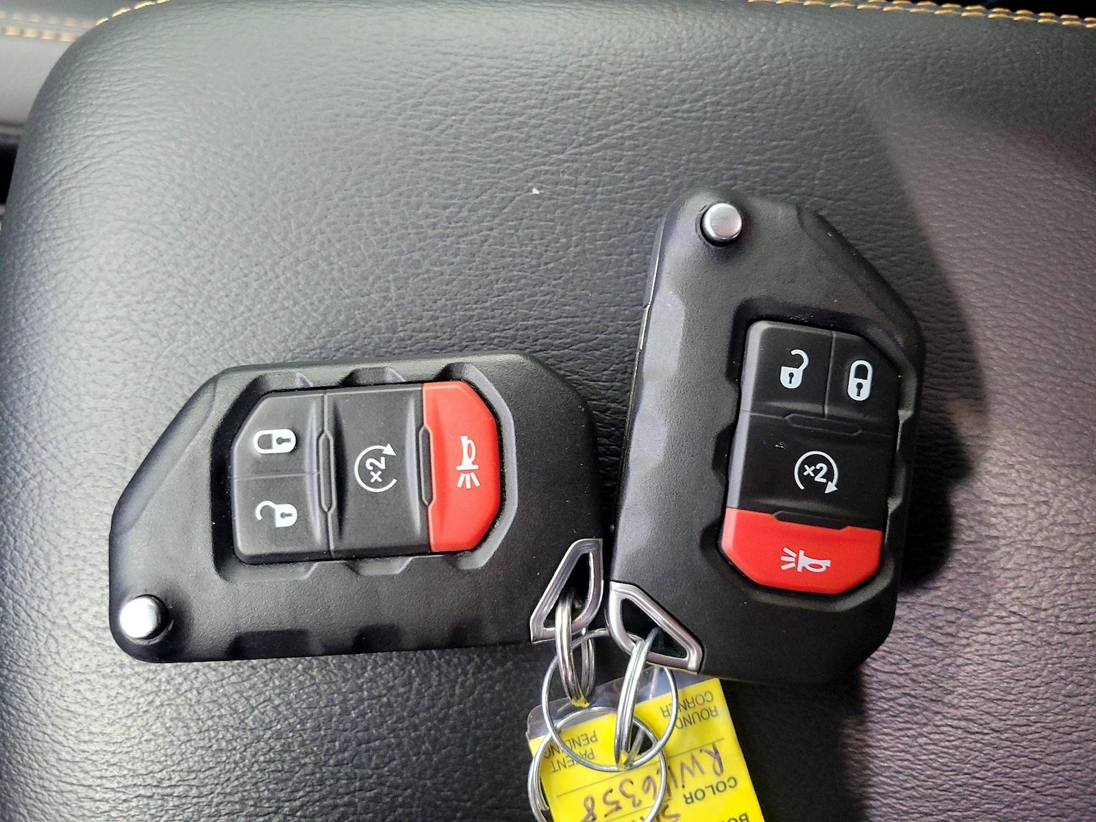 2024 Jeep Wrangler 4xe Sahara 4XE - Photo 24
