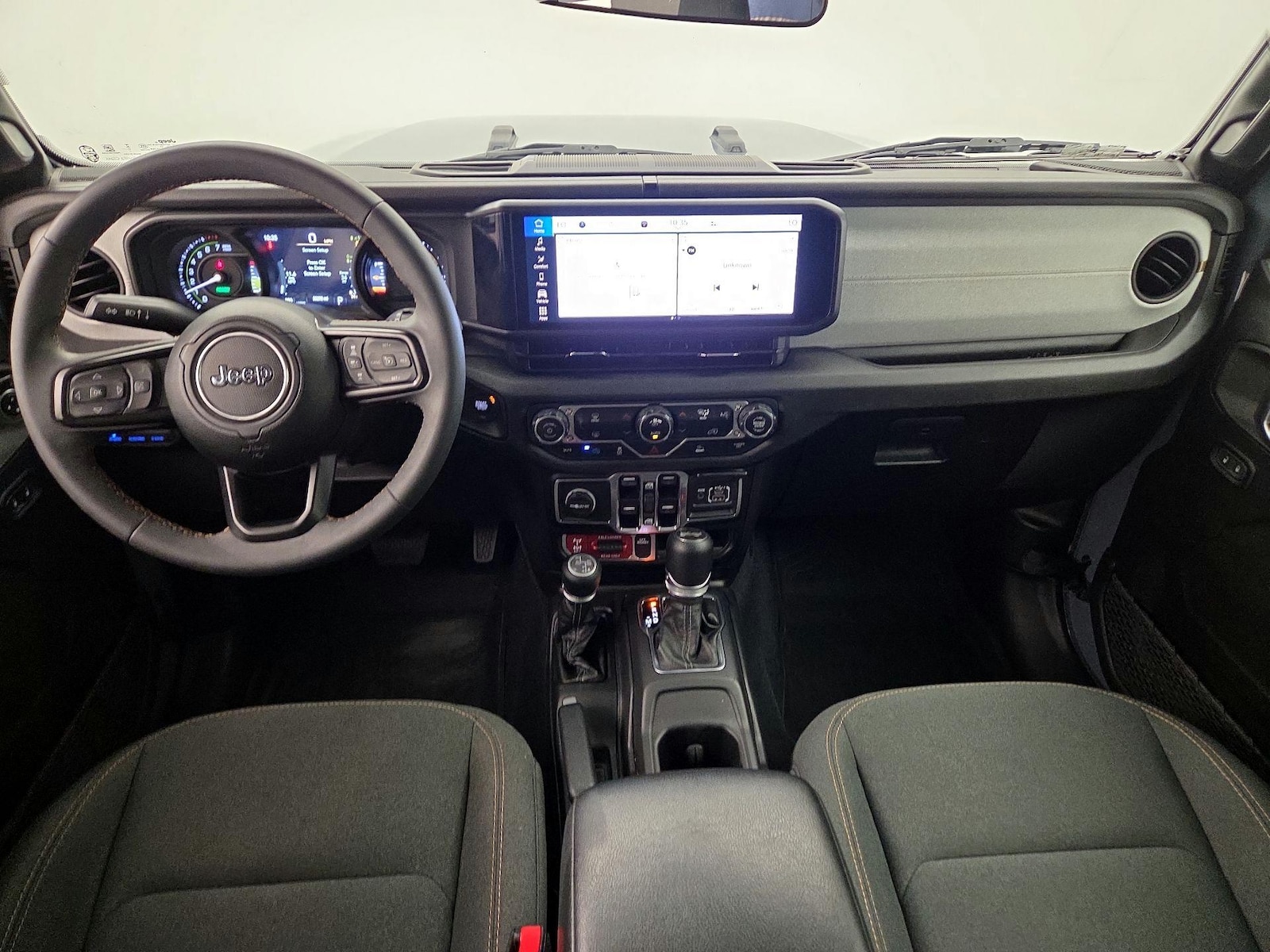 2024 Jeep Wrangler 4xe Willys 4XE - Photo 10