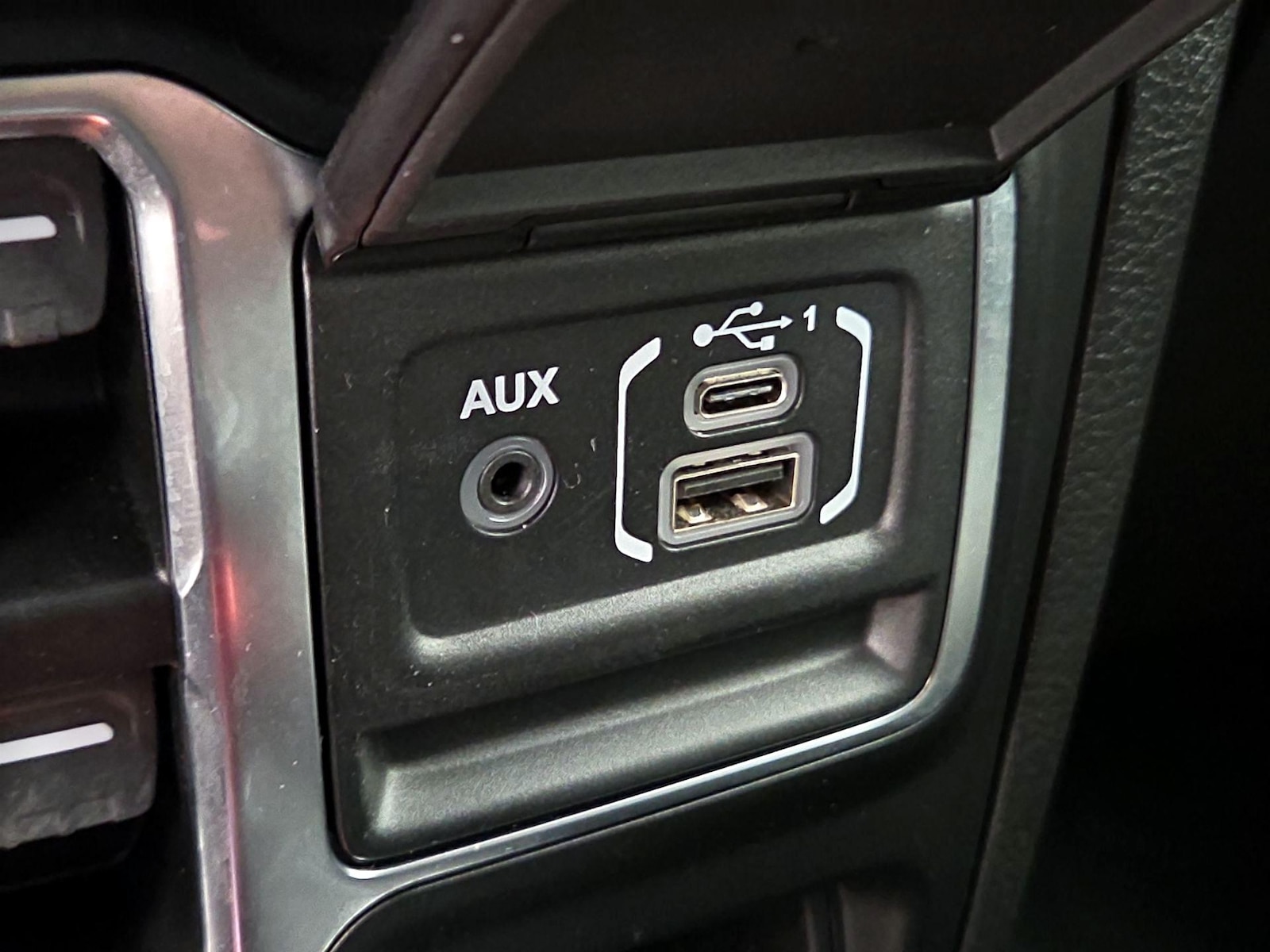 2024 Jeep Wrangler 4xe Willys 4XE - Photo 19
