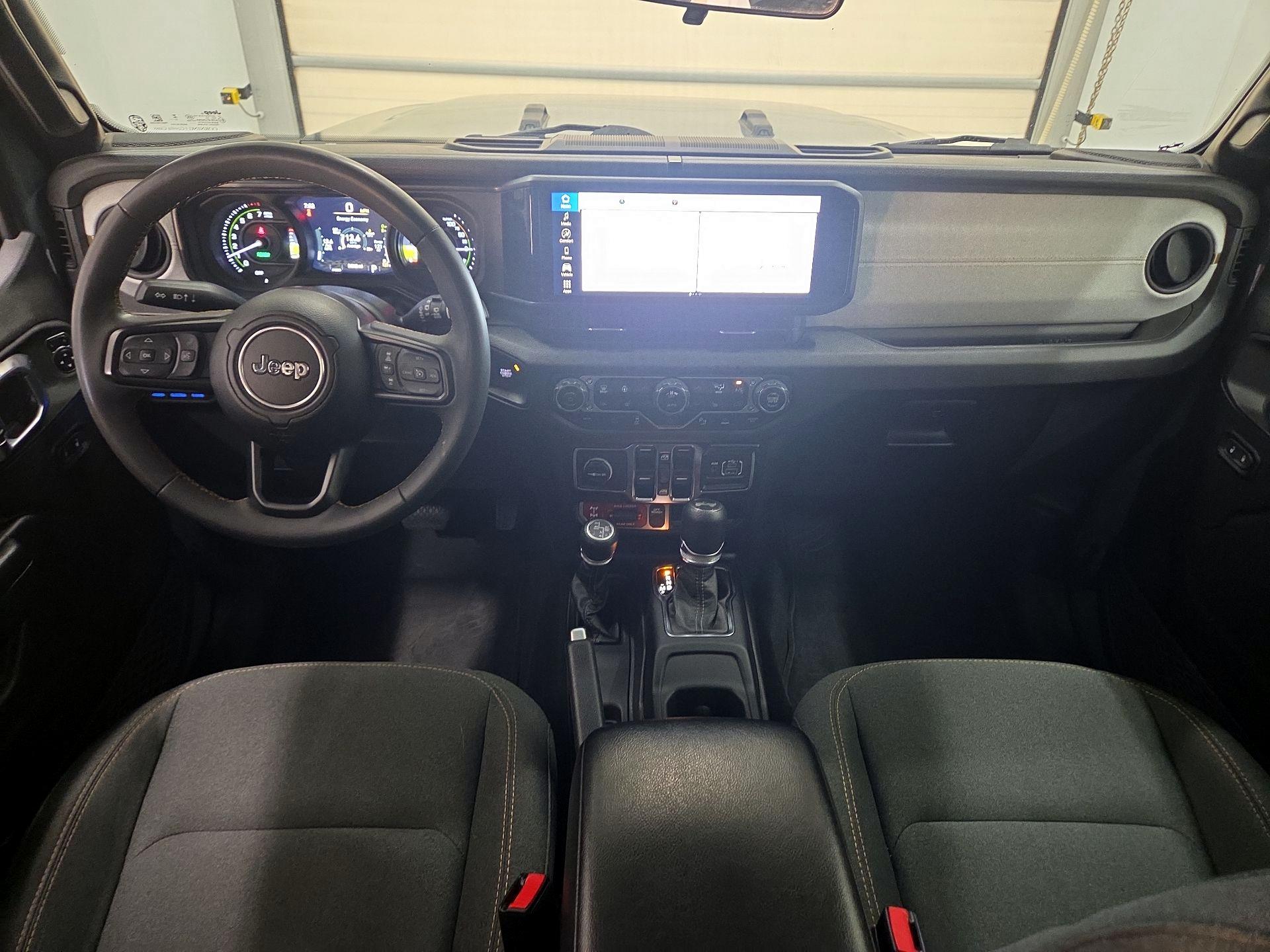 Thumbnail: 2024 Jeep Wrangler - 9