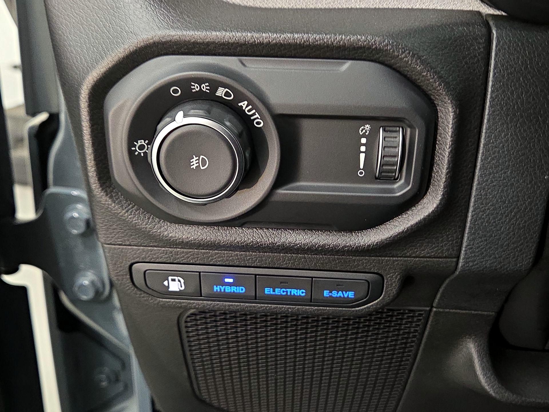 Thumbnail: 2024 Jeep Wrangler - 13
