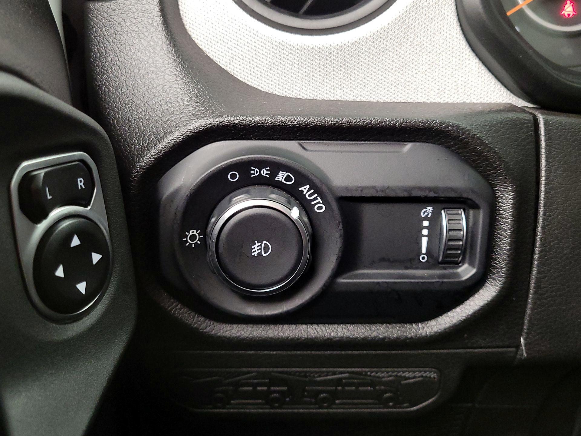 Thumbnail: 2024 Jeep Wrangler - 13
